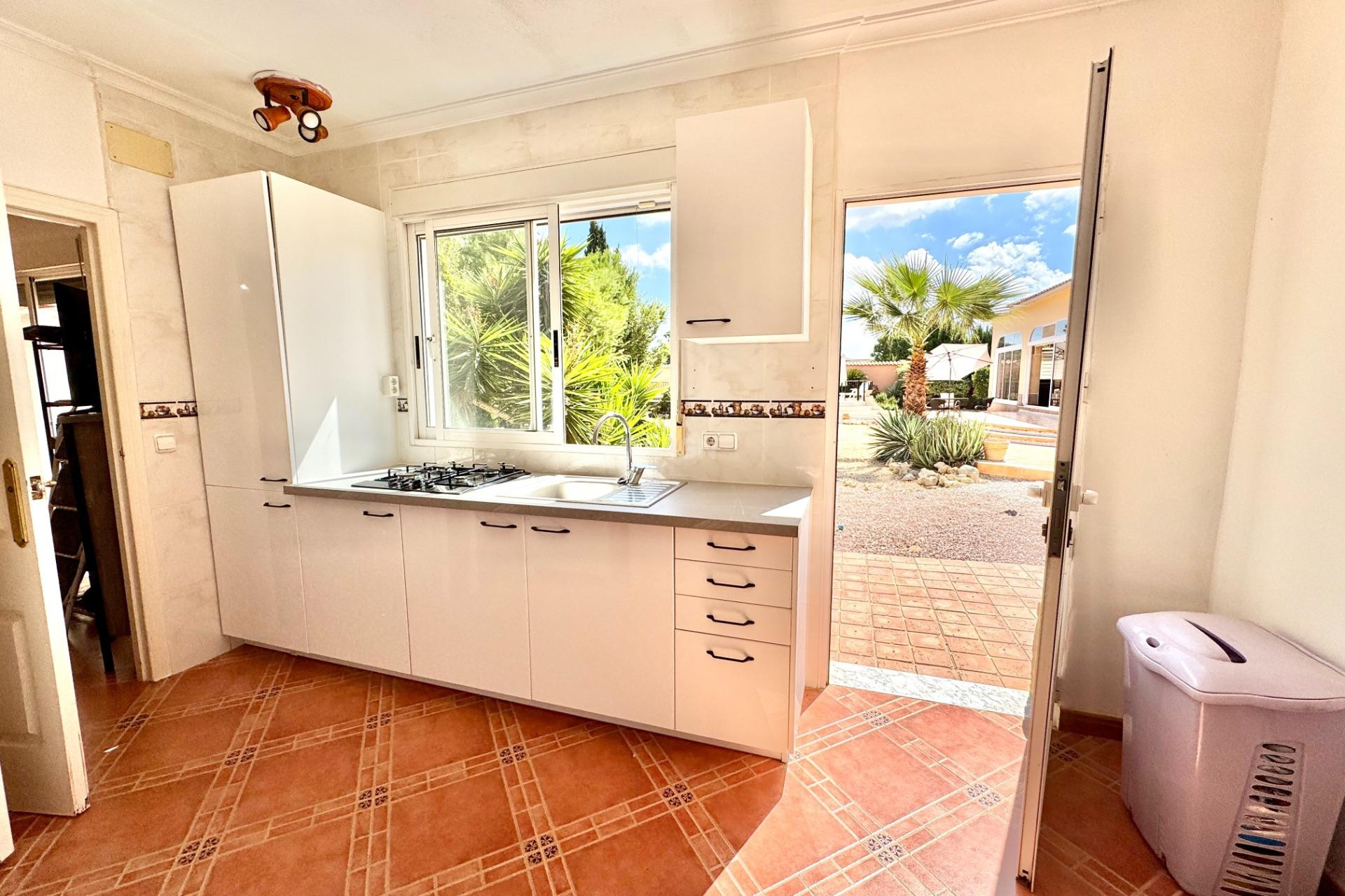 Resale - Villa - Dolores - Cmno. Escorredor