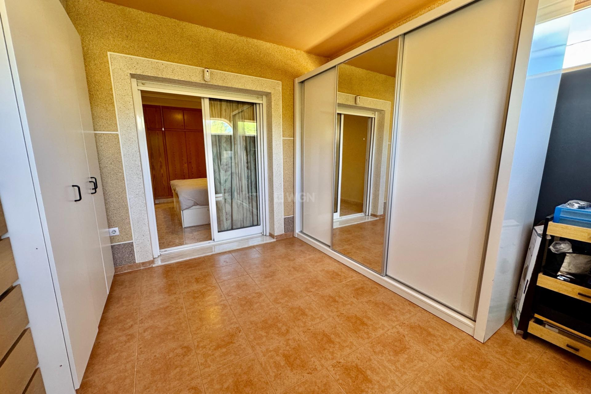 Resale - Villa - Dolores - Cmno. Escorredor