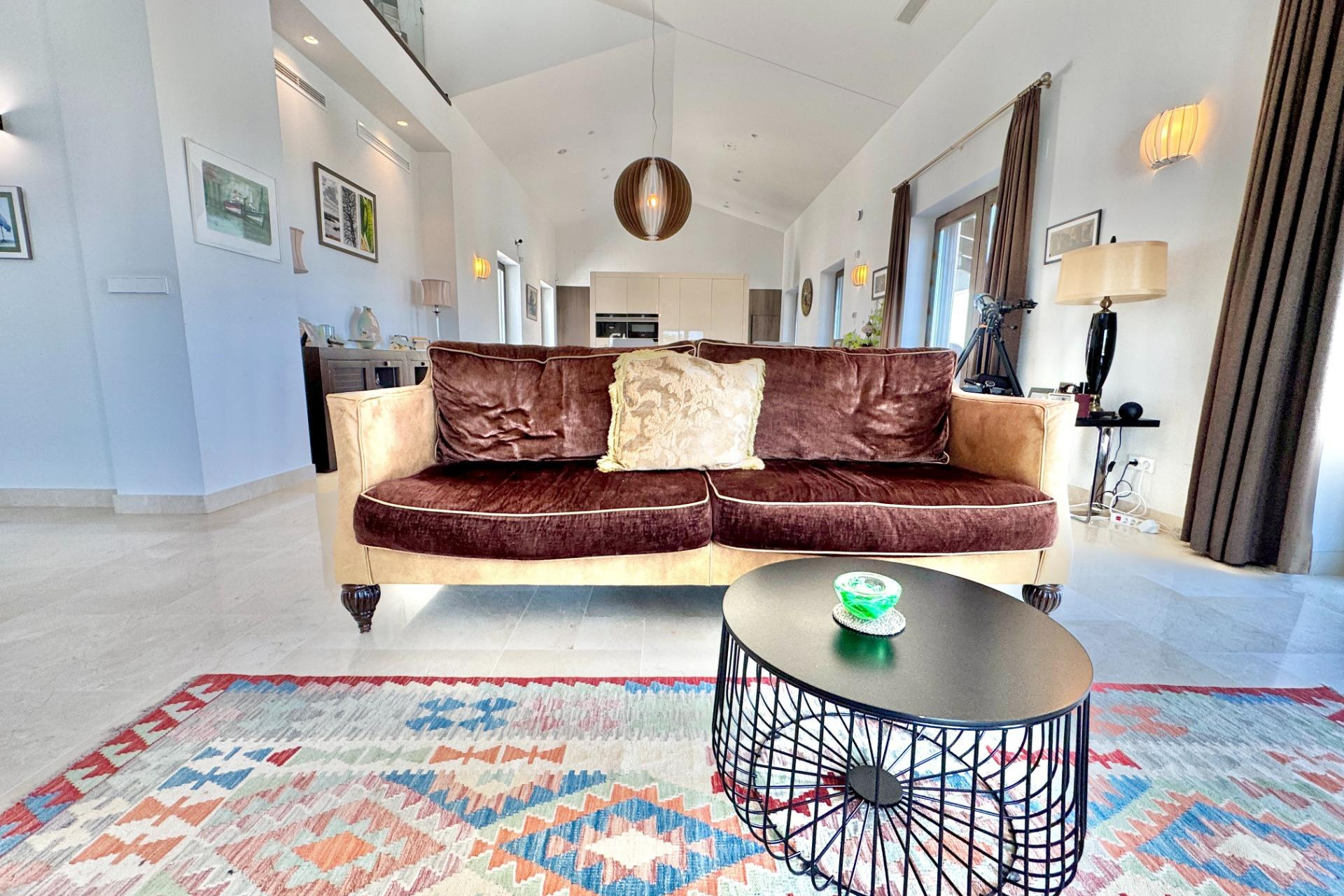 Resale - Villa - Dolores - Comunidad Valenciana