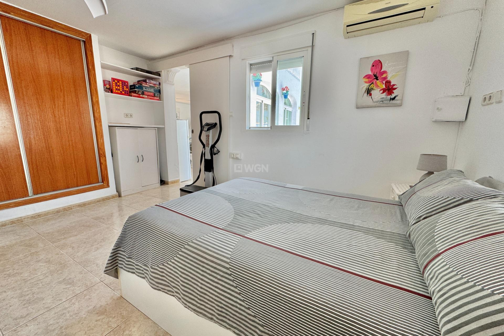 Resale - Villa - Dolores - Comunidad Valenciana