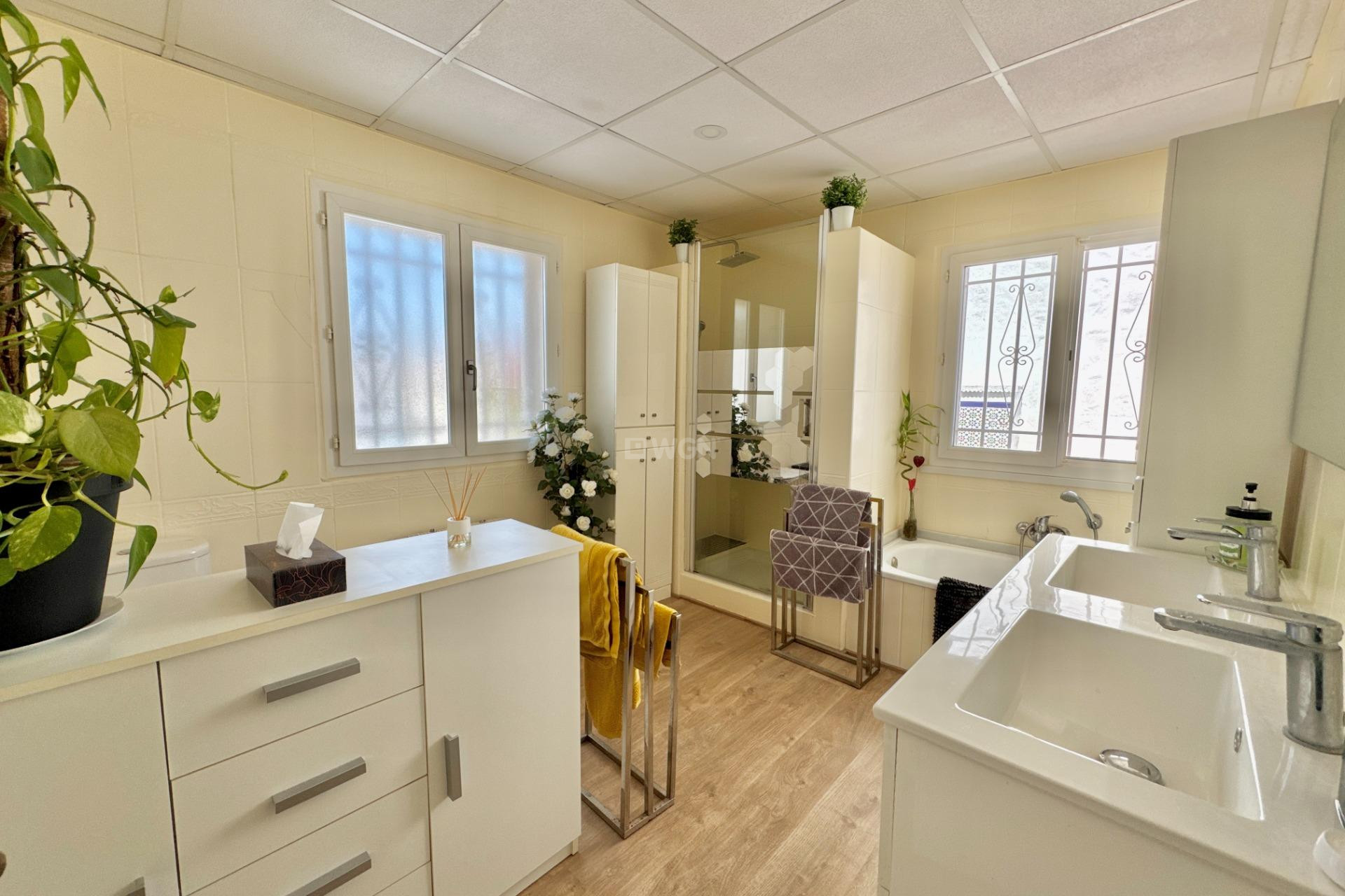 Resale - Villa - Dolores - Comunidad Valenciana