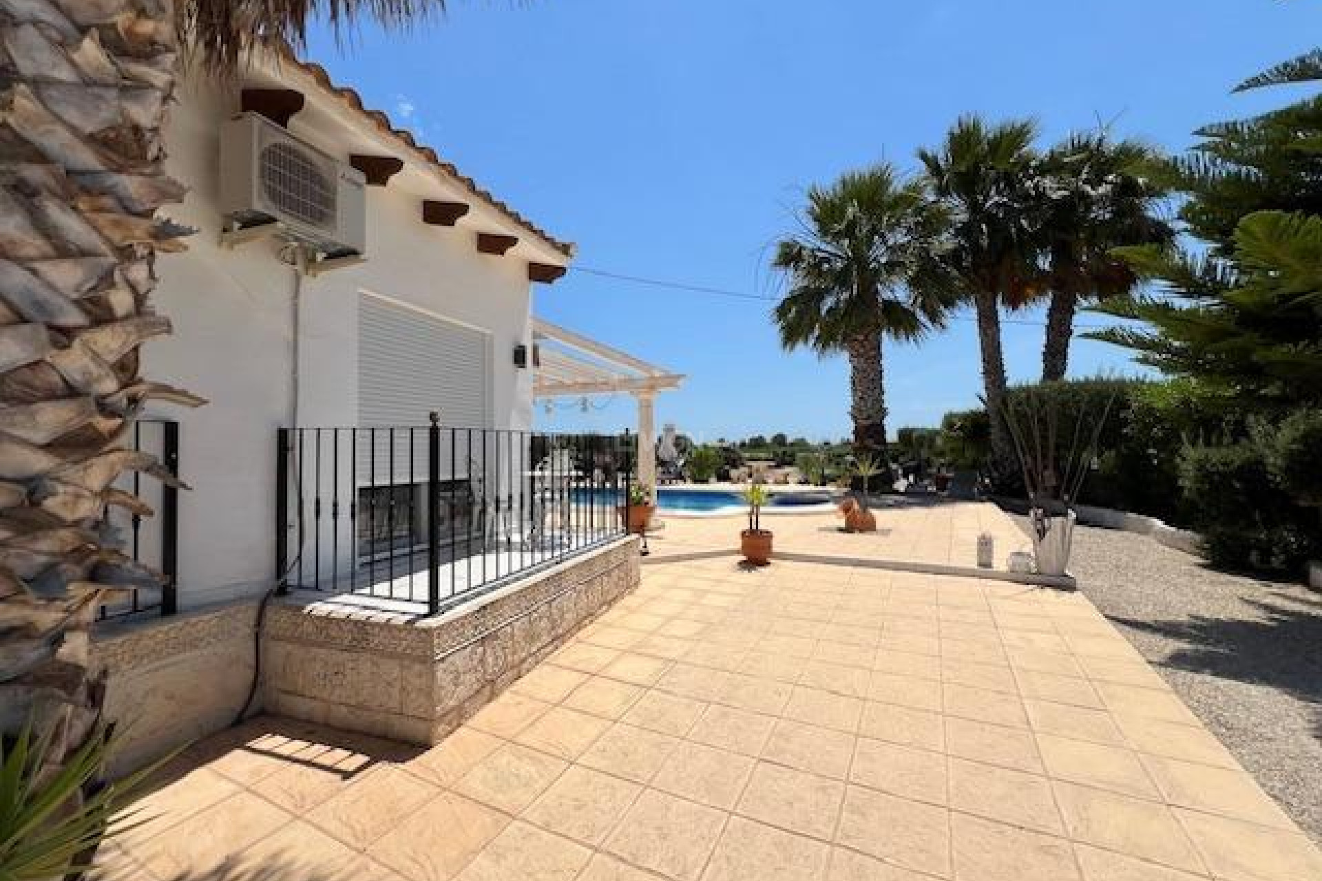 Resale - Villa - Dolores - Comunidad Valenciana