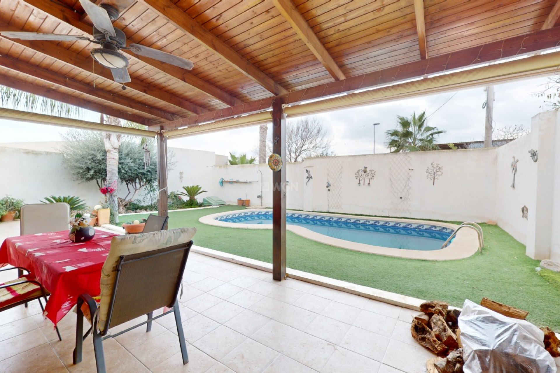 Resale - Villa - Dolores de Pacheco - Inland