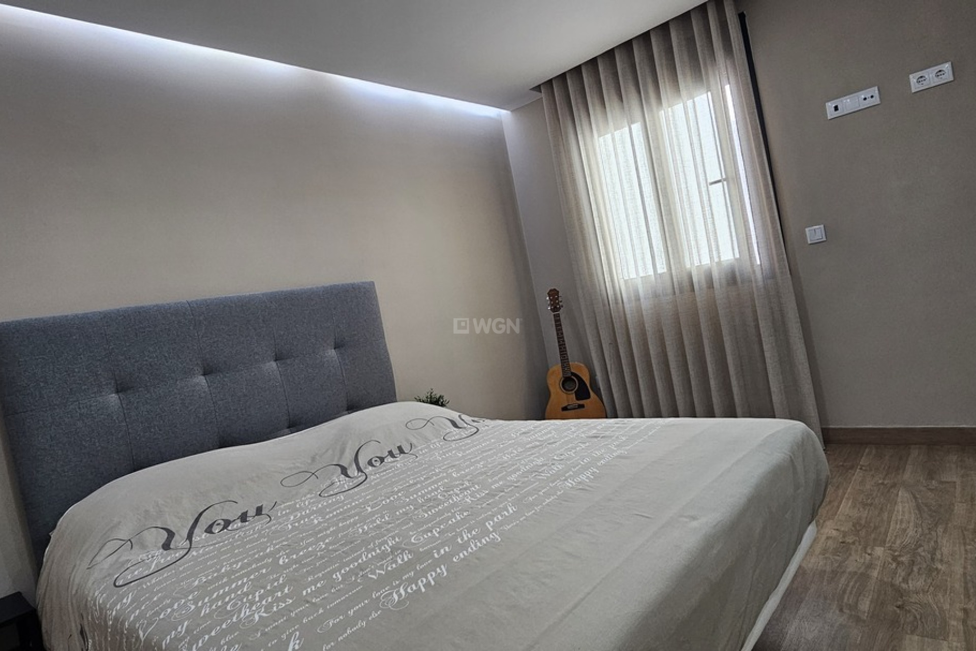 Resale - Villa - Dolores - Sector 4