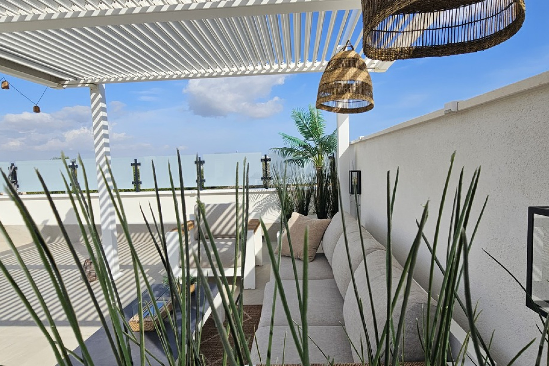 Resale - Villa - Dolores - Sector 4