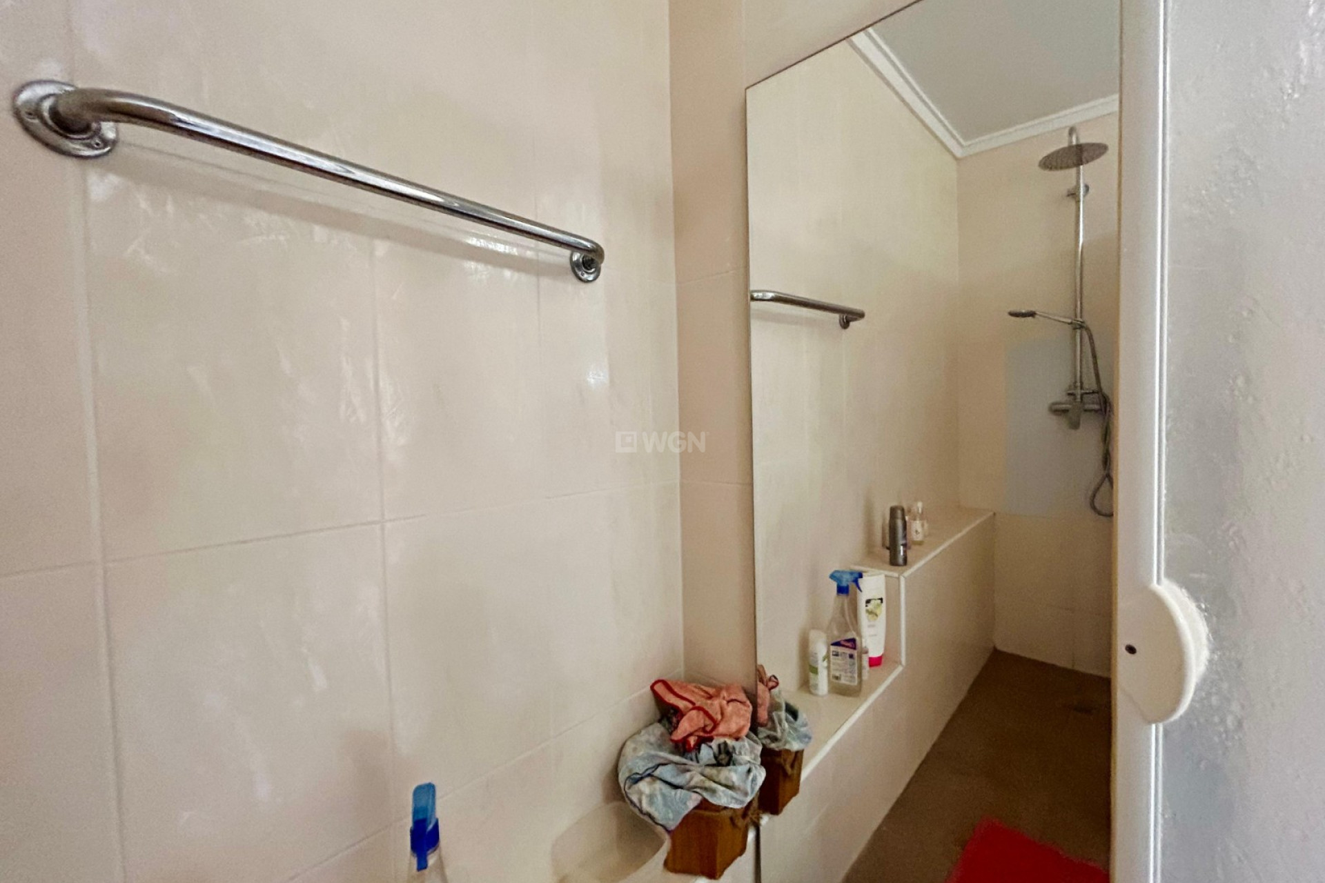 Resale - Villa - El Chaparral - Inland