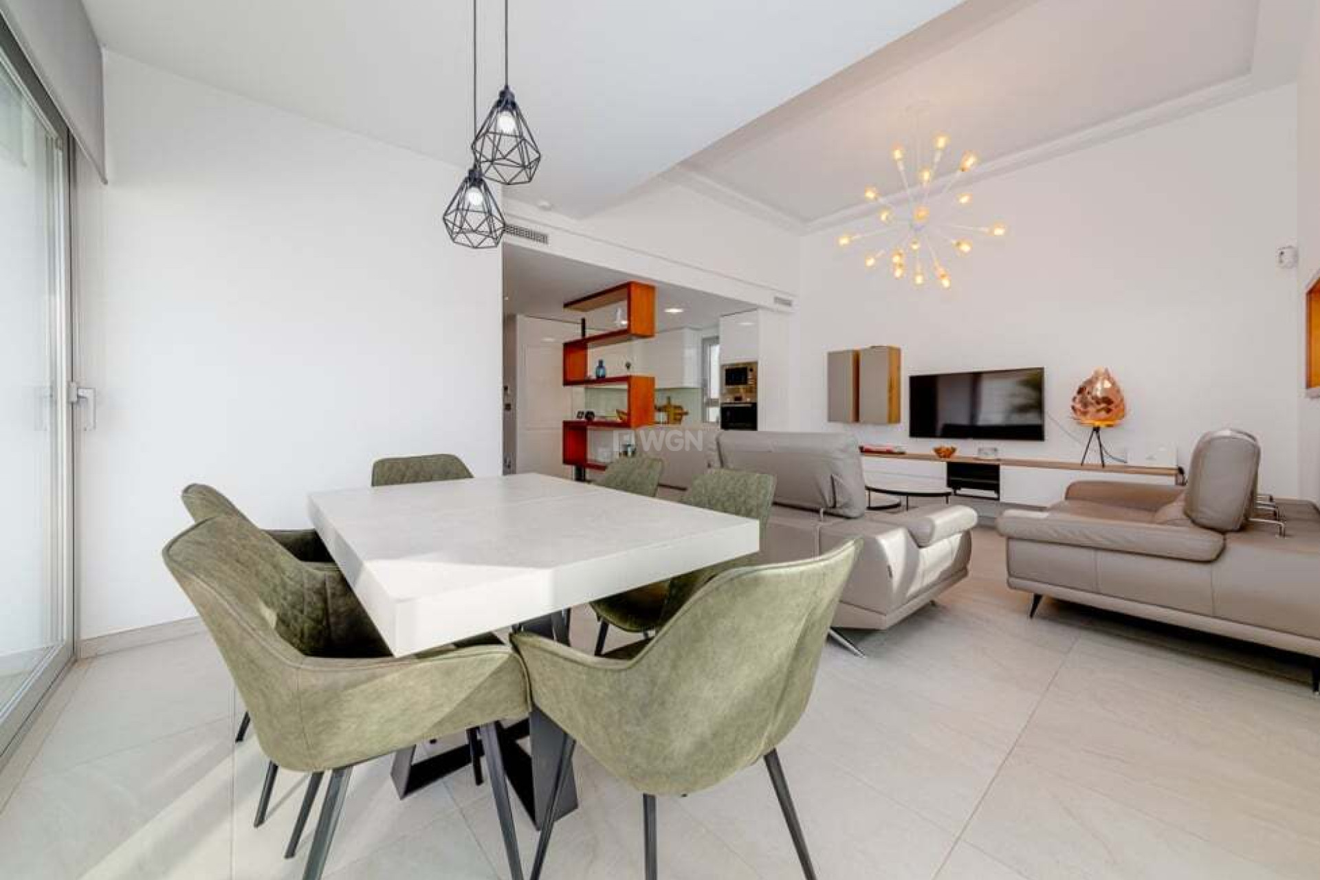 Resale - Villa - El Raso - Guardamar del Segura