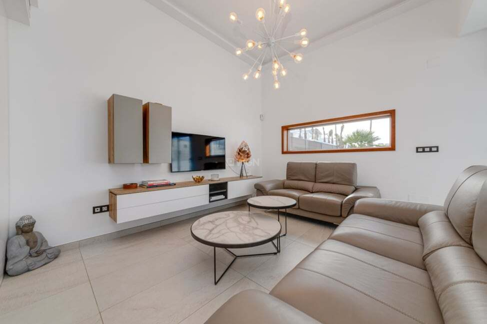 Resale - Villa - El Raso - Guardamar del Segura