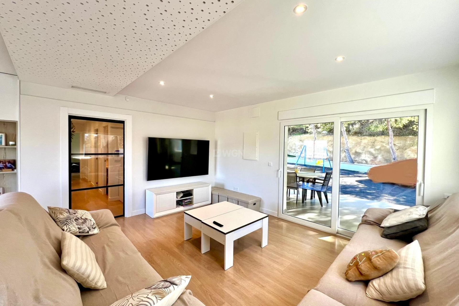 Resale - Villa - Elda - Inland