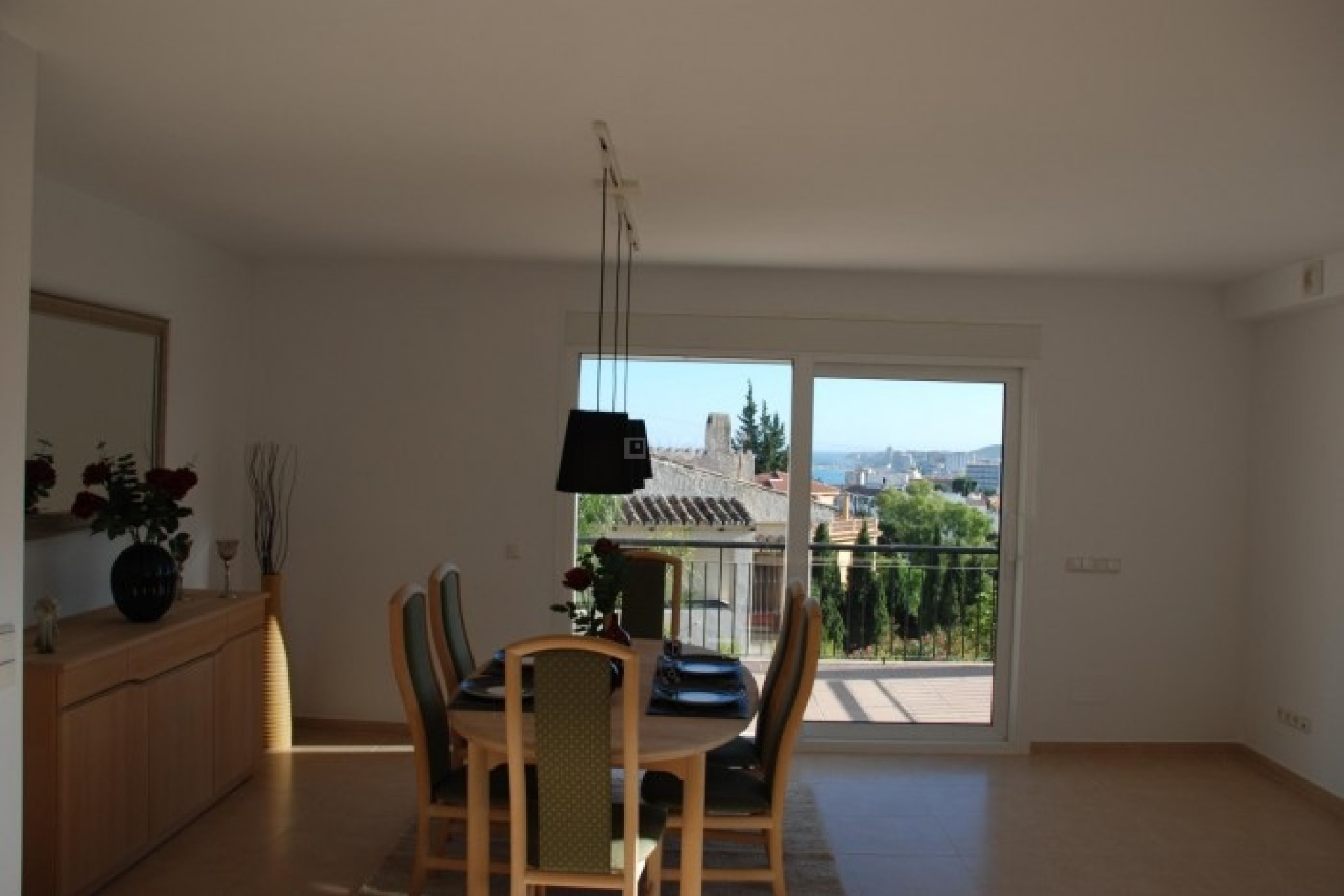 Resale - Villa - Fuengirola - Costa del Sol