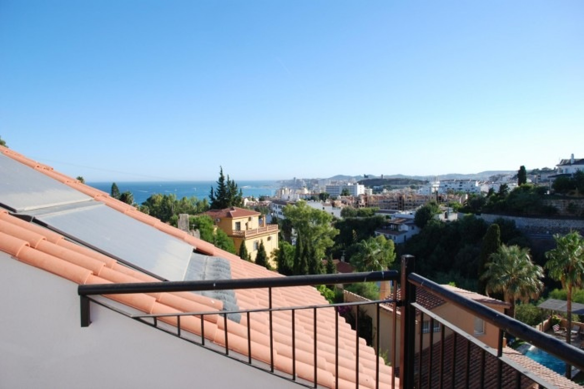 Resale - Villa - Fuengirola - Costa del Sol