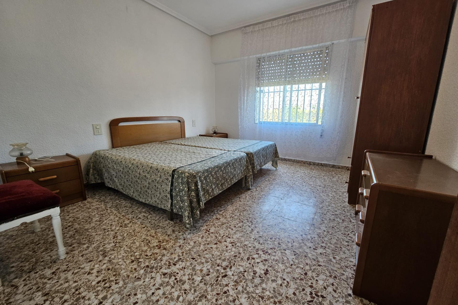 Resale - Villa - Guardamar del Segura - Buenavista