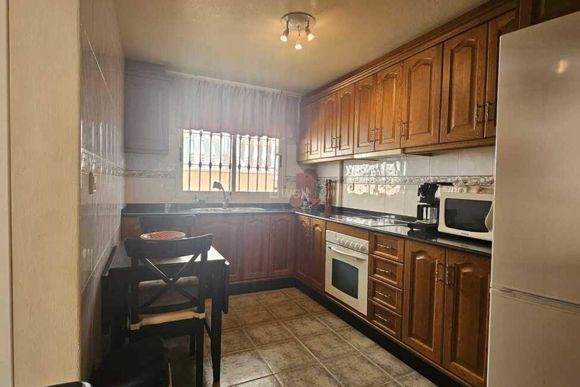 Resale - Villa - Guardamar del Segura - Campomar