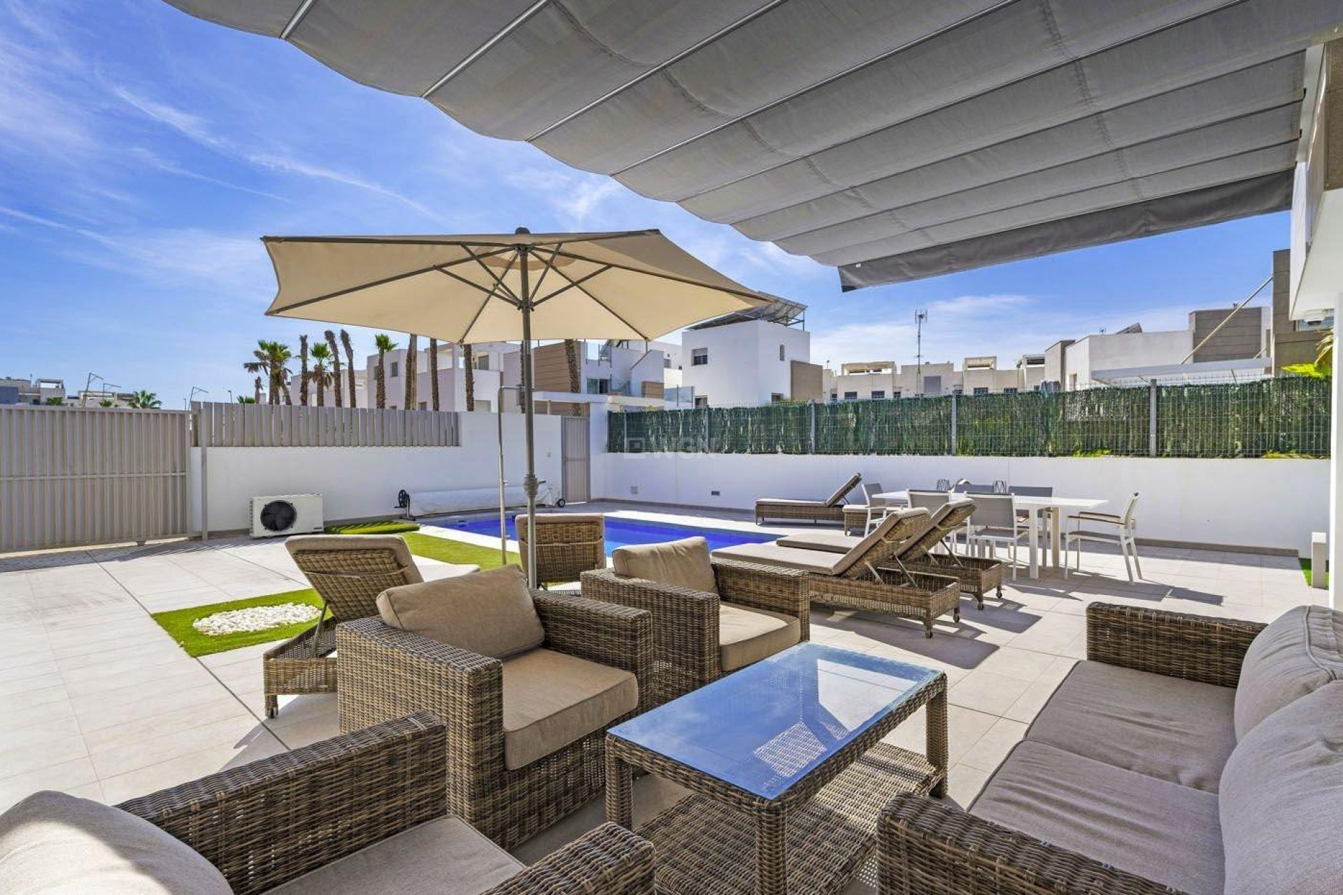 Resale - Villa - Guardamar del Segura - El Raso