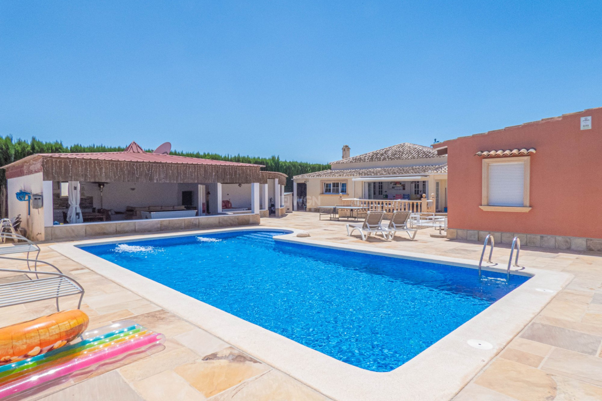 Resale - Villa - Heredades - Costa Blanca