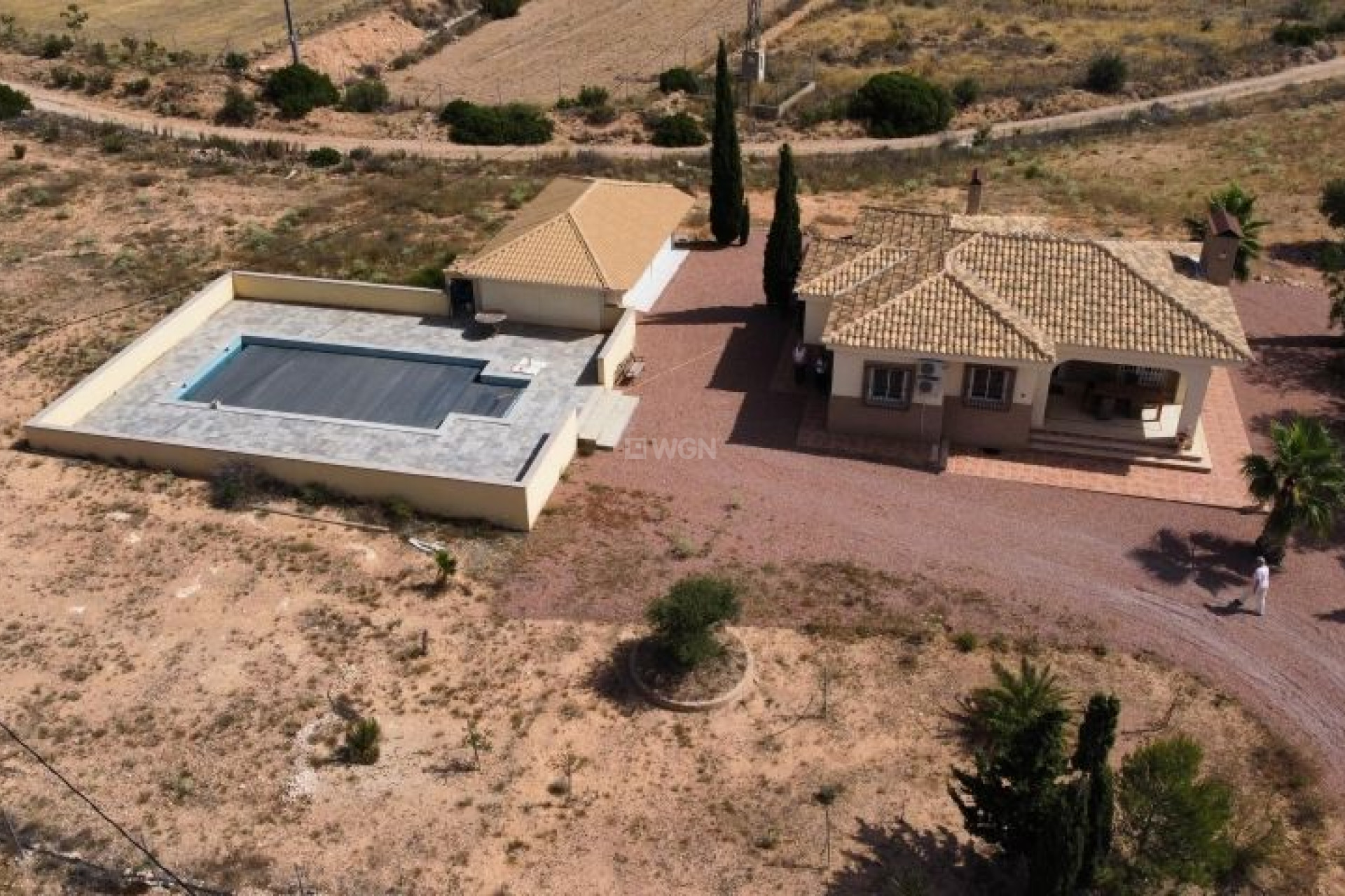 Resale - Villa - Hondón de las Nieves - Inland