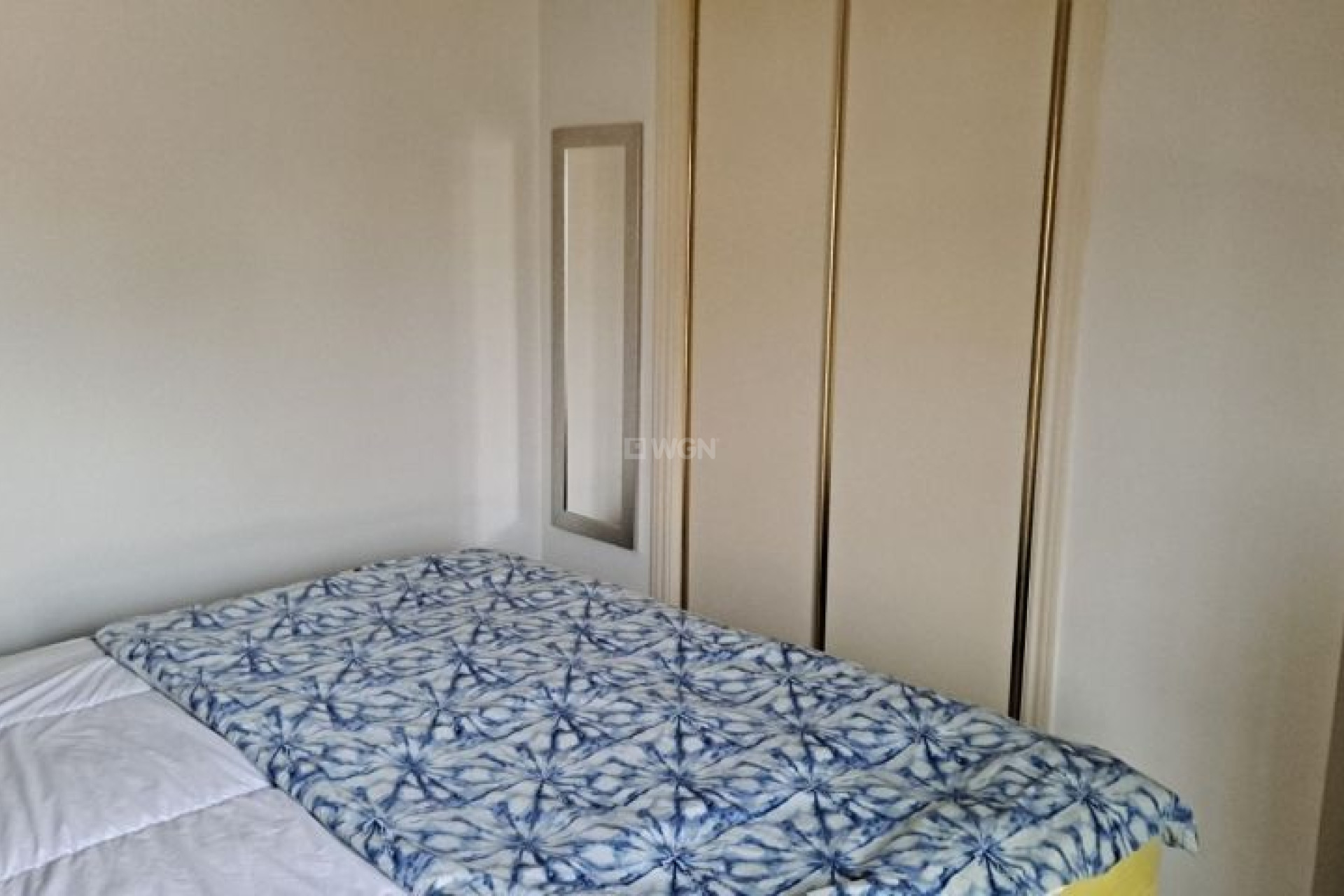 Resale - Villa - Hondón de las Nieves - Inland