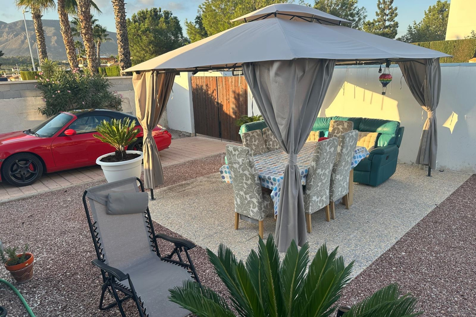 Resale - Villa - Hondón de las Nieves - Inland