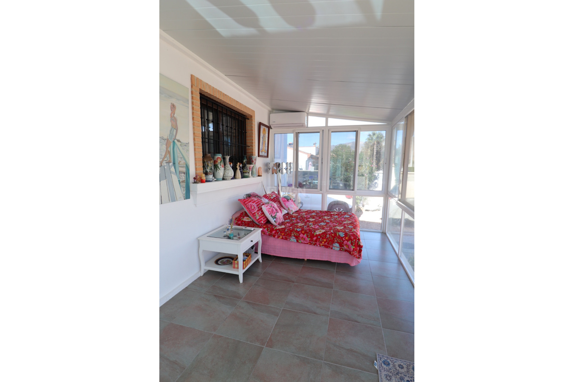 Resale - Villa - Hondón de las Nieves - Inland