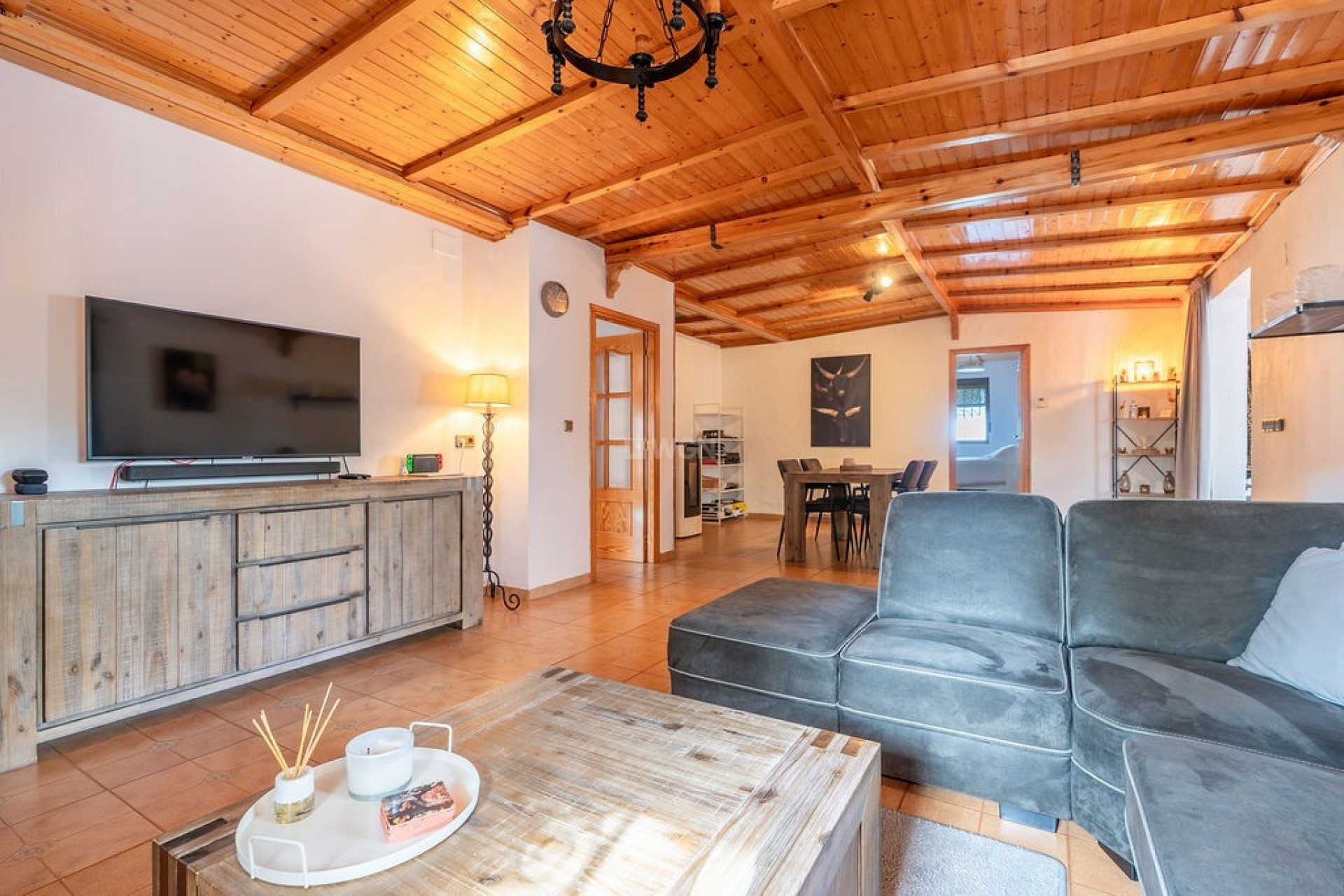 Resale - Villa - Hondón de las Nieves - Inland