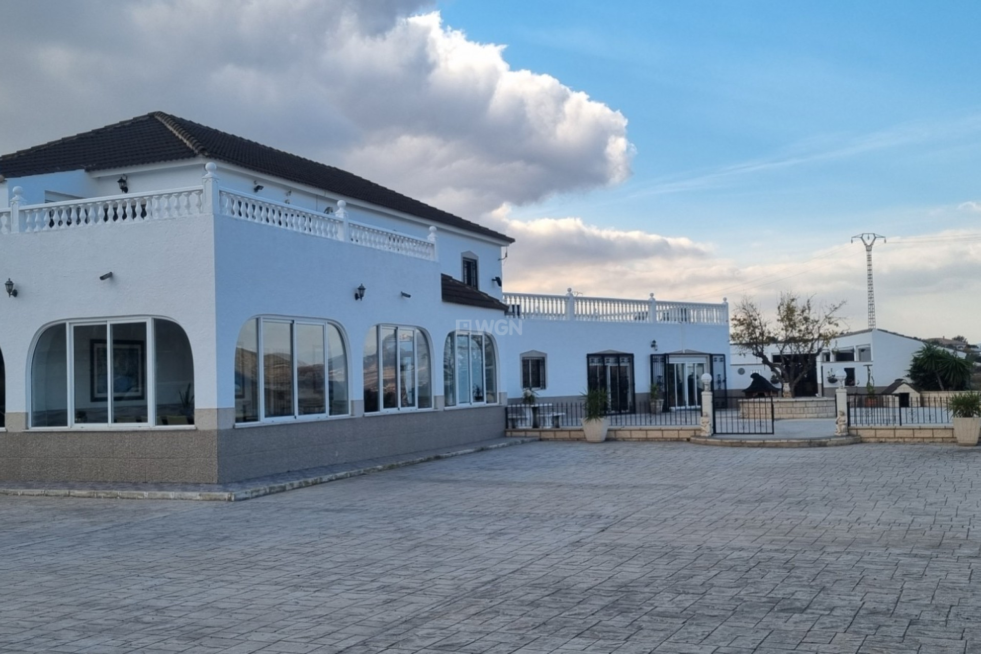 Resale - Villa - Hondón de los Fráiles - Inland