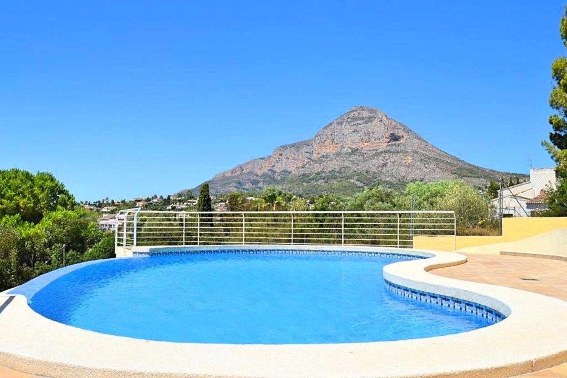Resale - Villa - Jávea - Costa Blanca