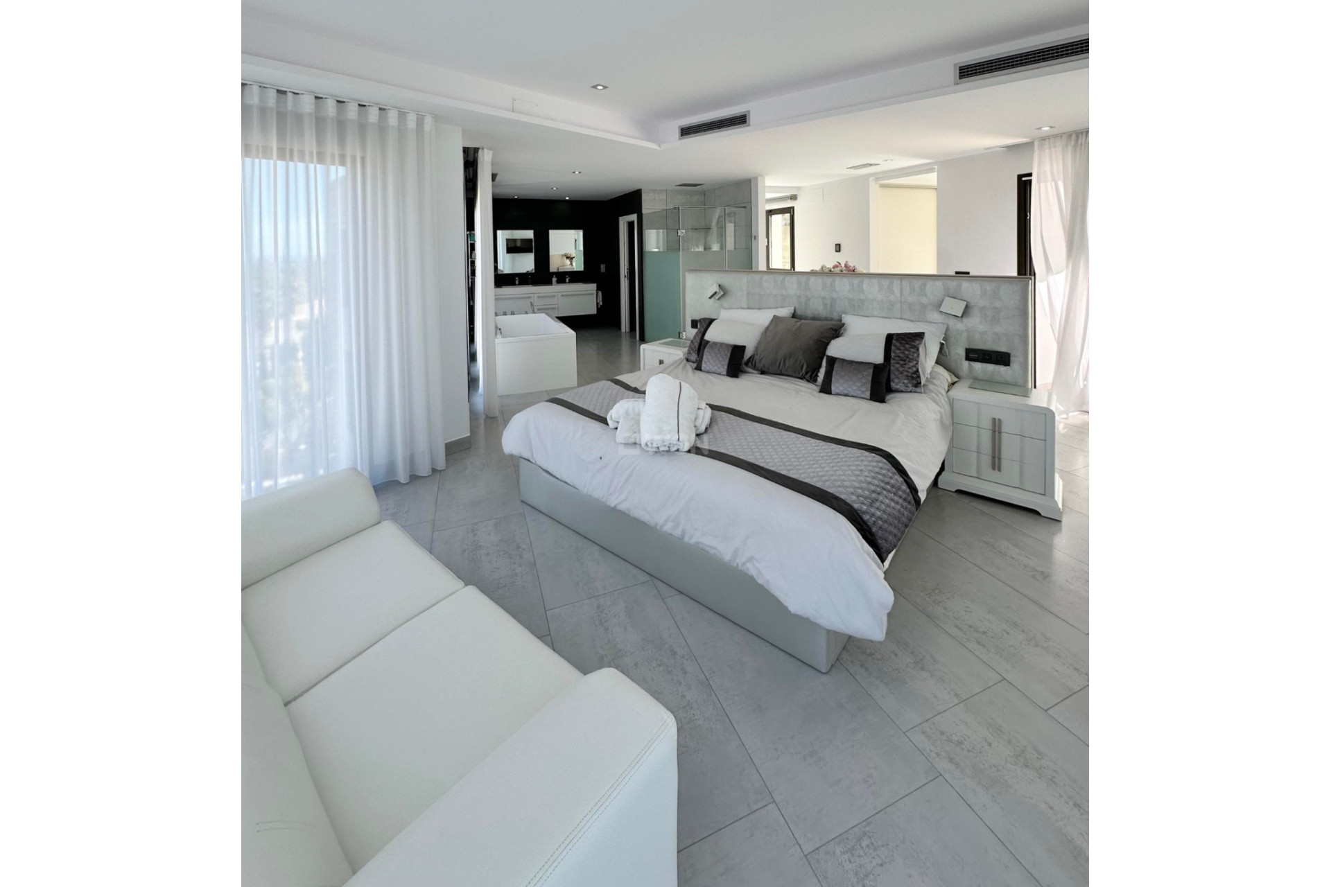 Resale - Villa - Jávea - Costa Blanca