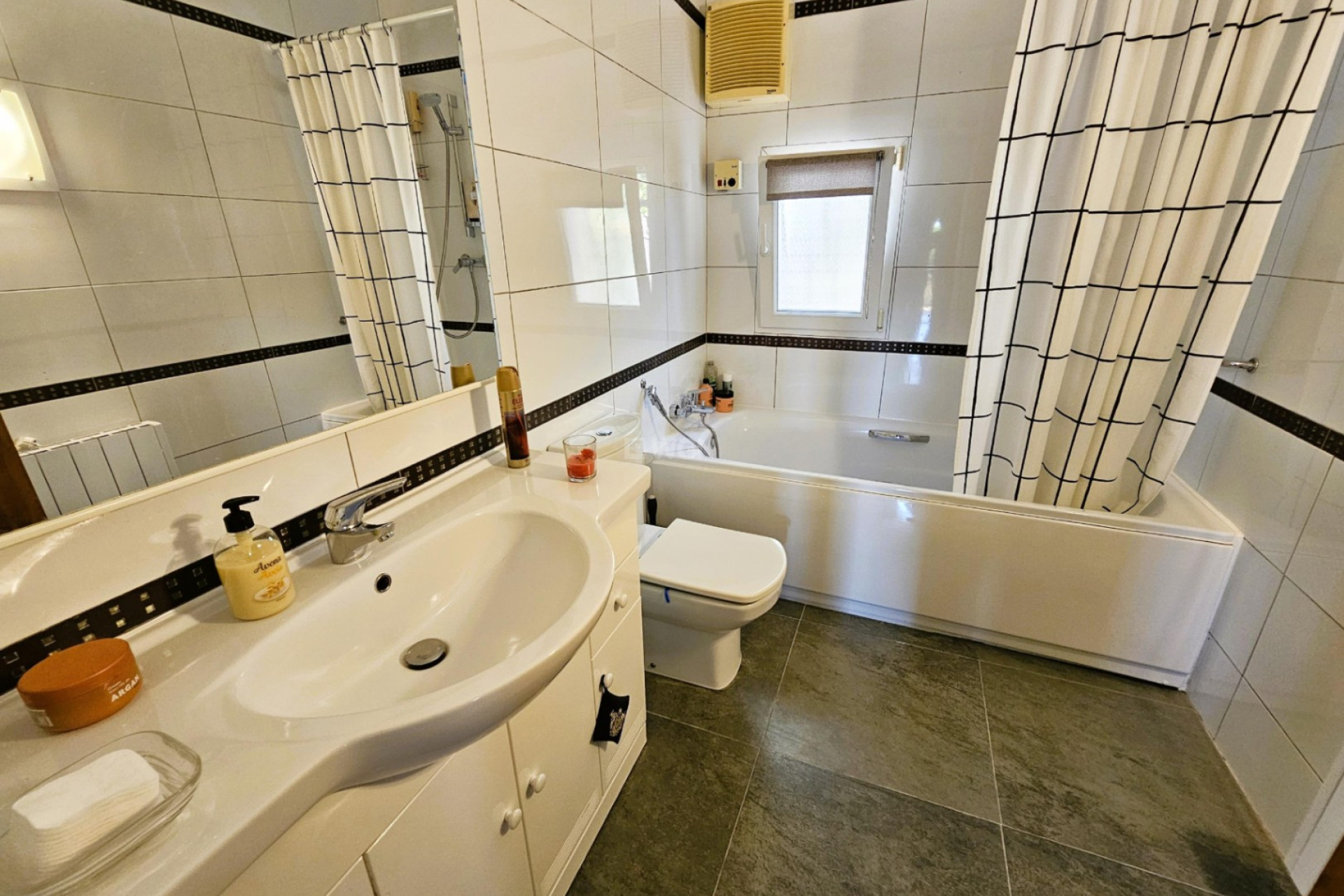 Resale - Villa - Jávea - Costa Blanca