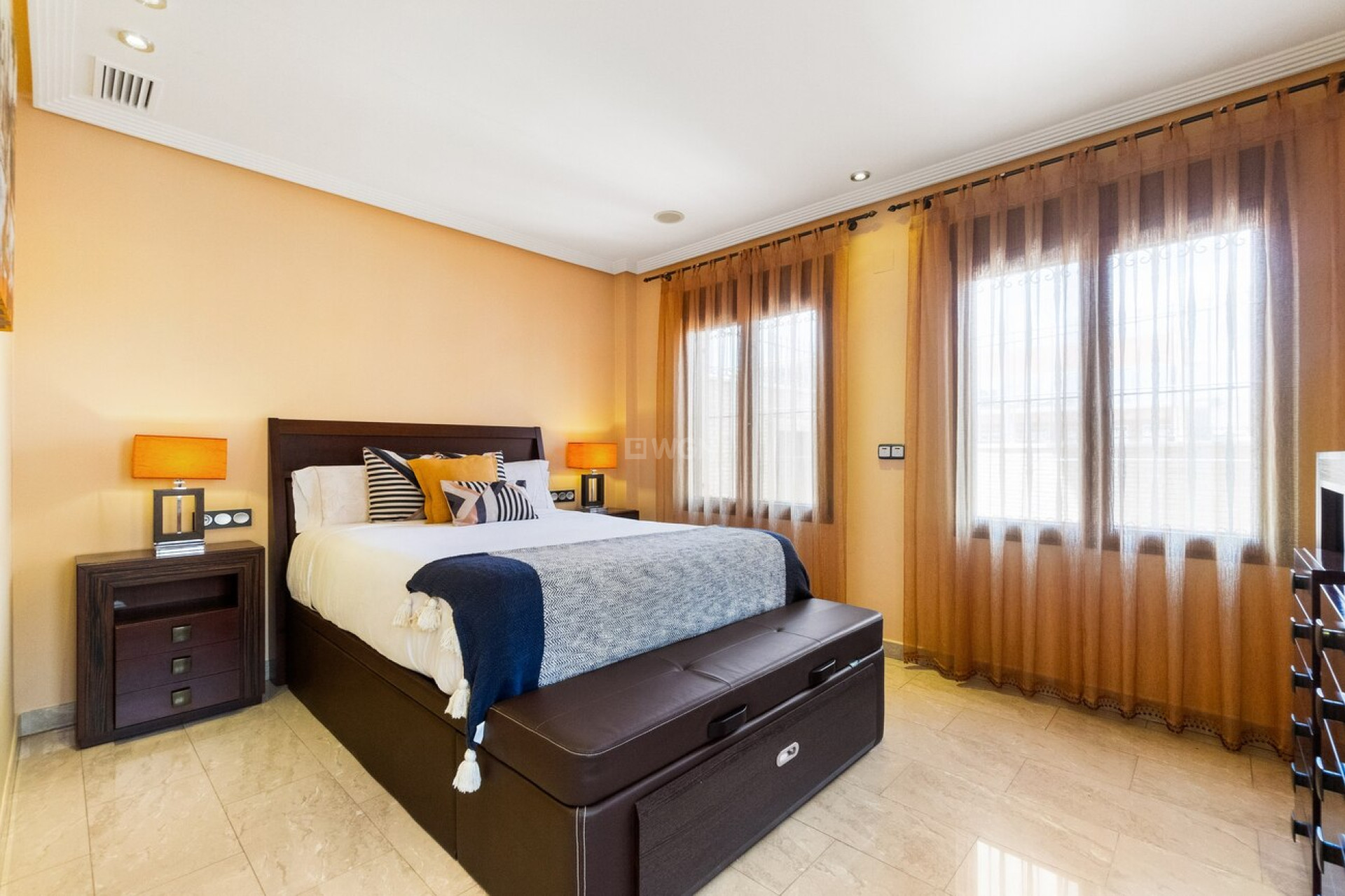 Resale - Villa - La Aparecida - Costa Blanca