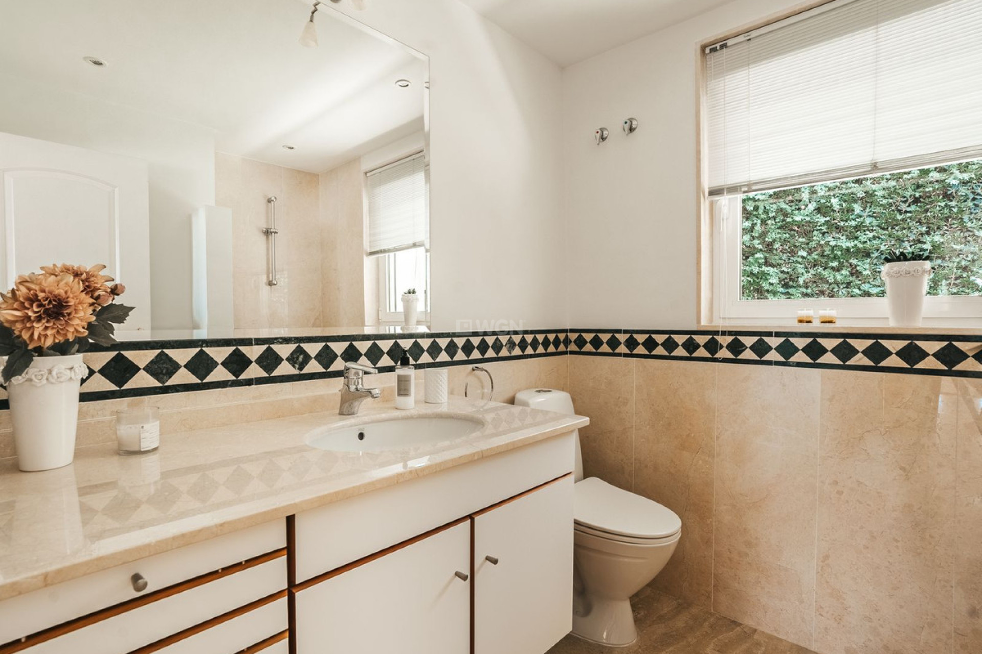 Resale - Villa - La Capellania - Inland