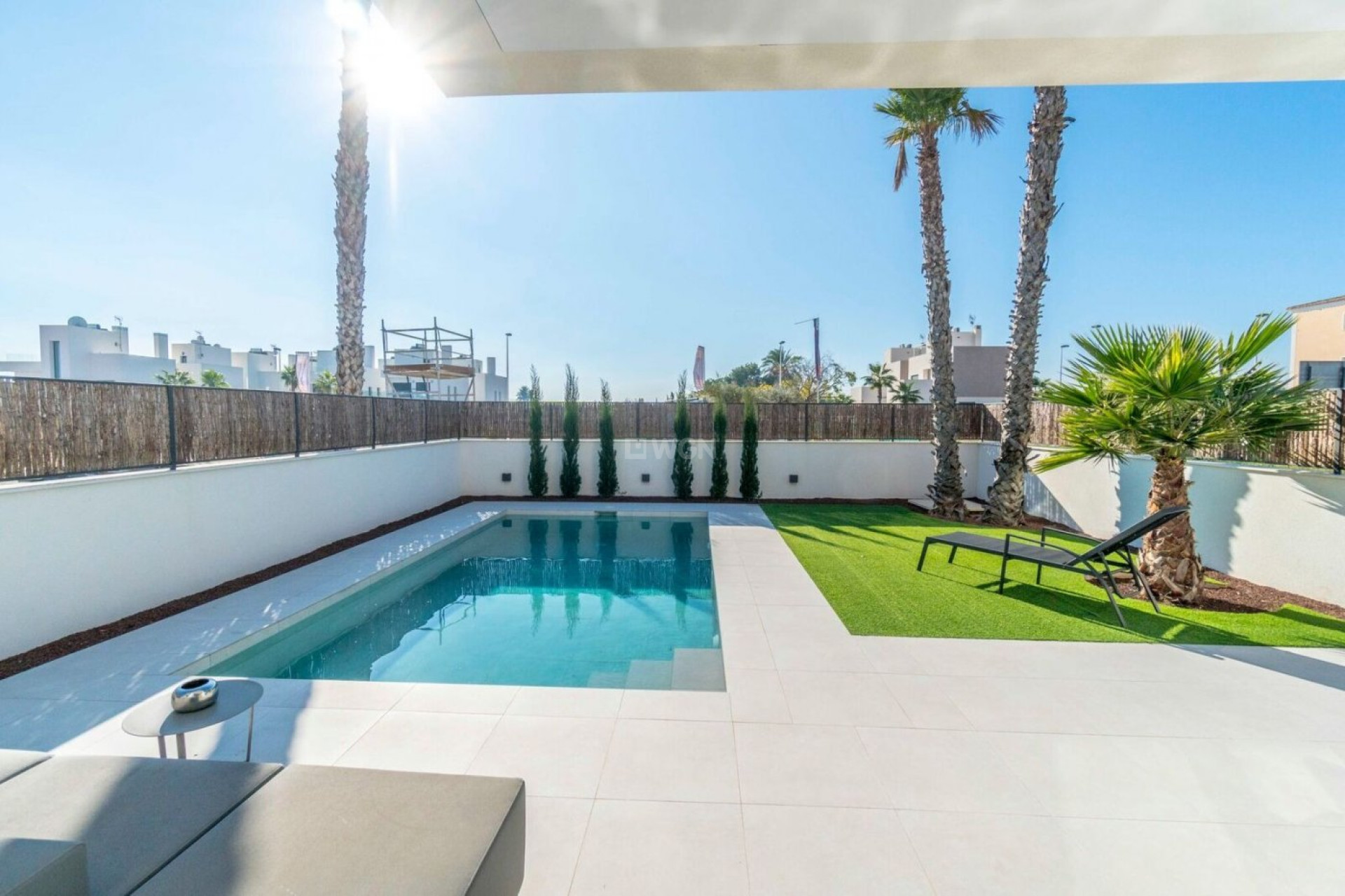 Resale - Villa - La Marina - Costa Blanca