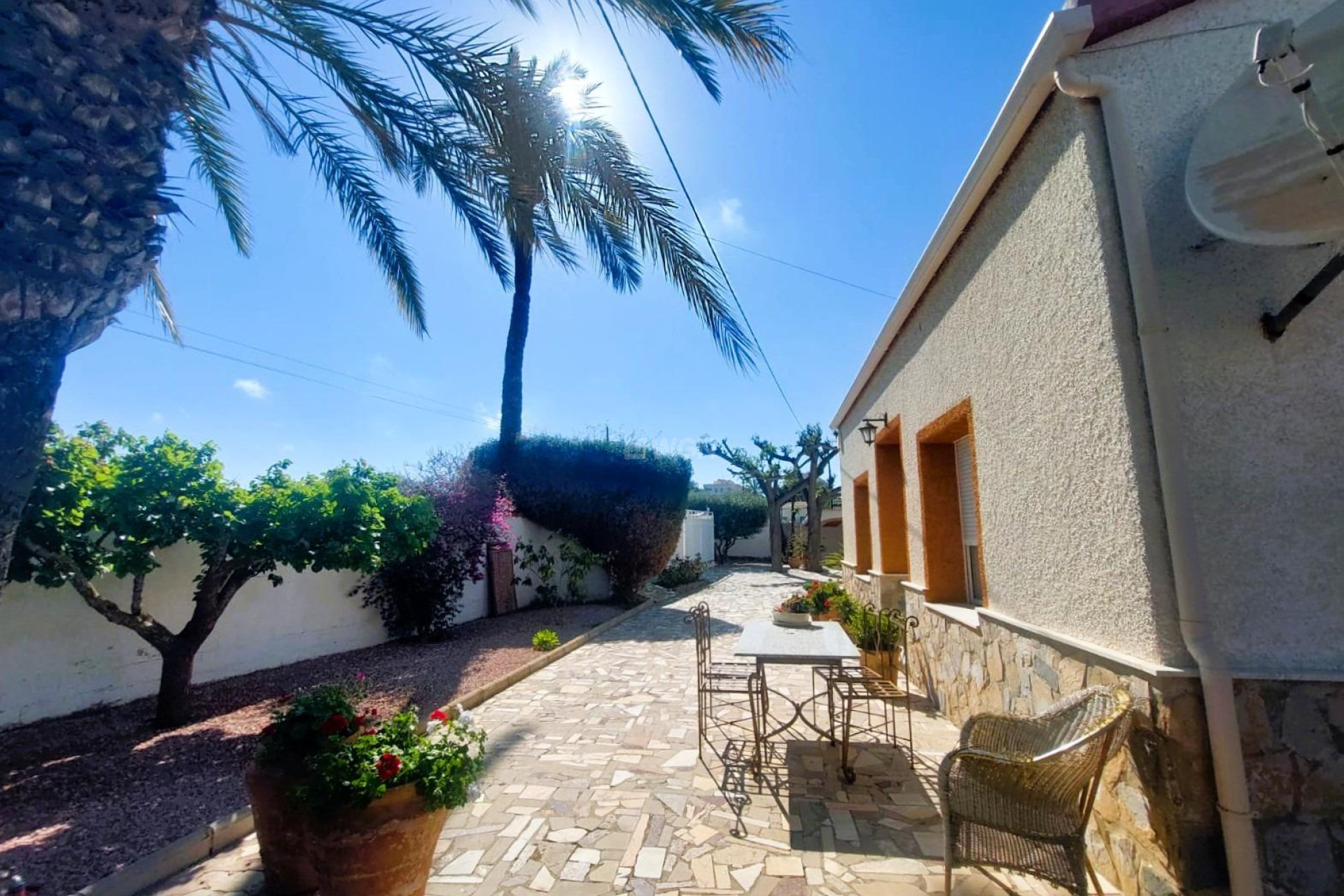 Resale - Villa - La Marina - Costa Blanca