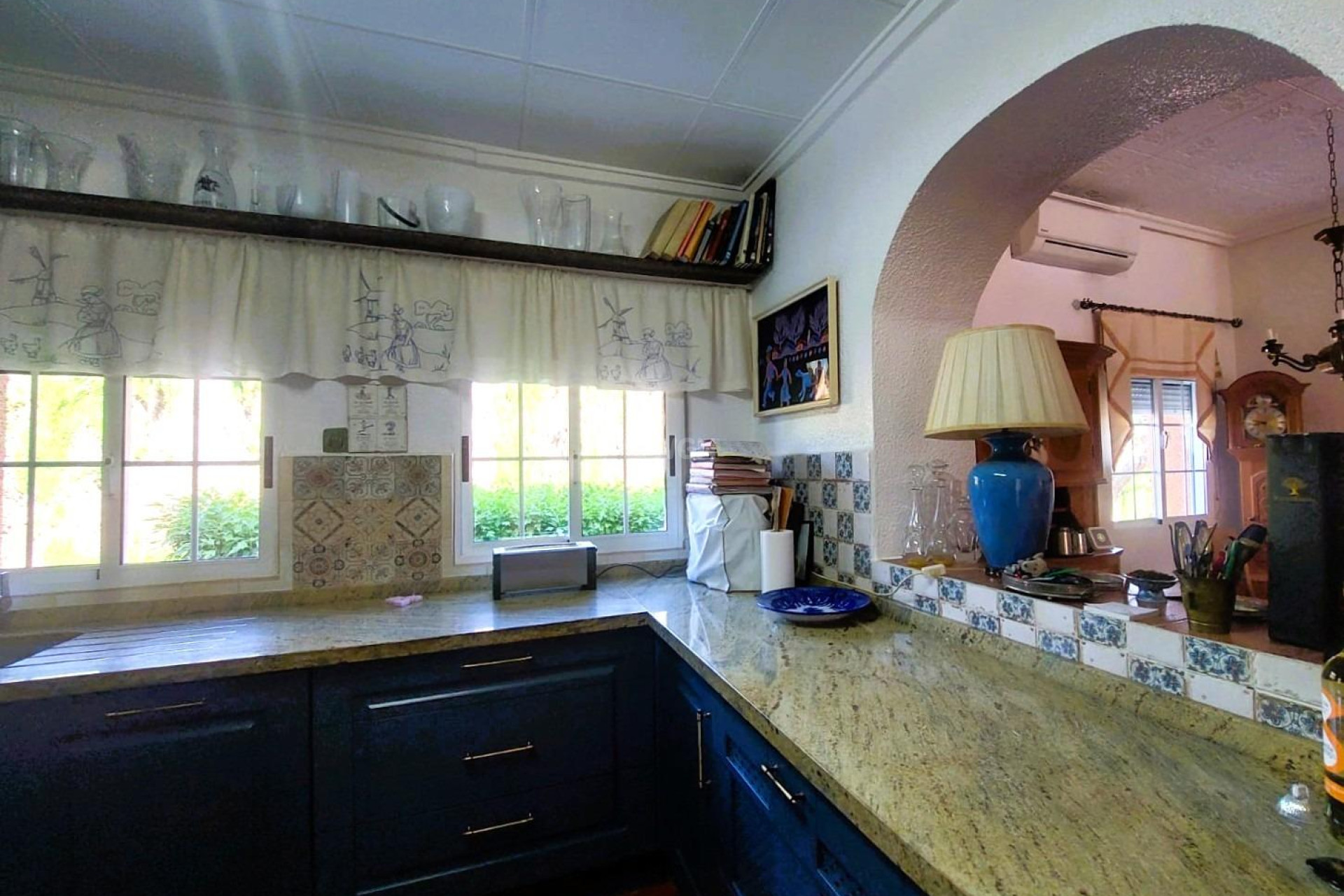 Resale - Villa - La Marina - Costa Blanca