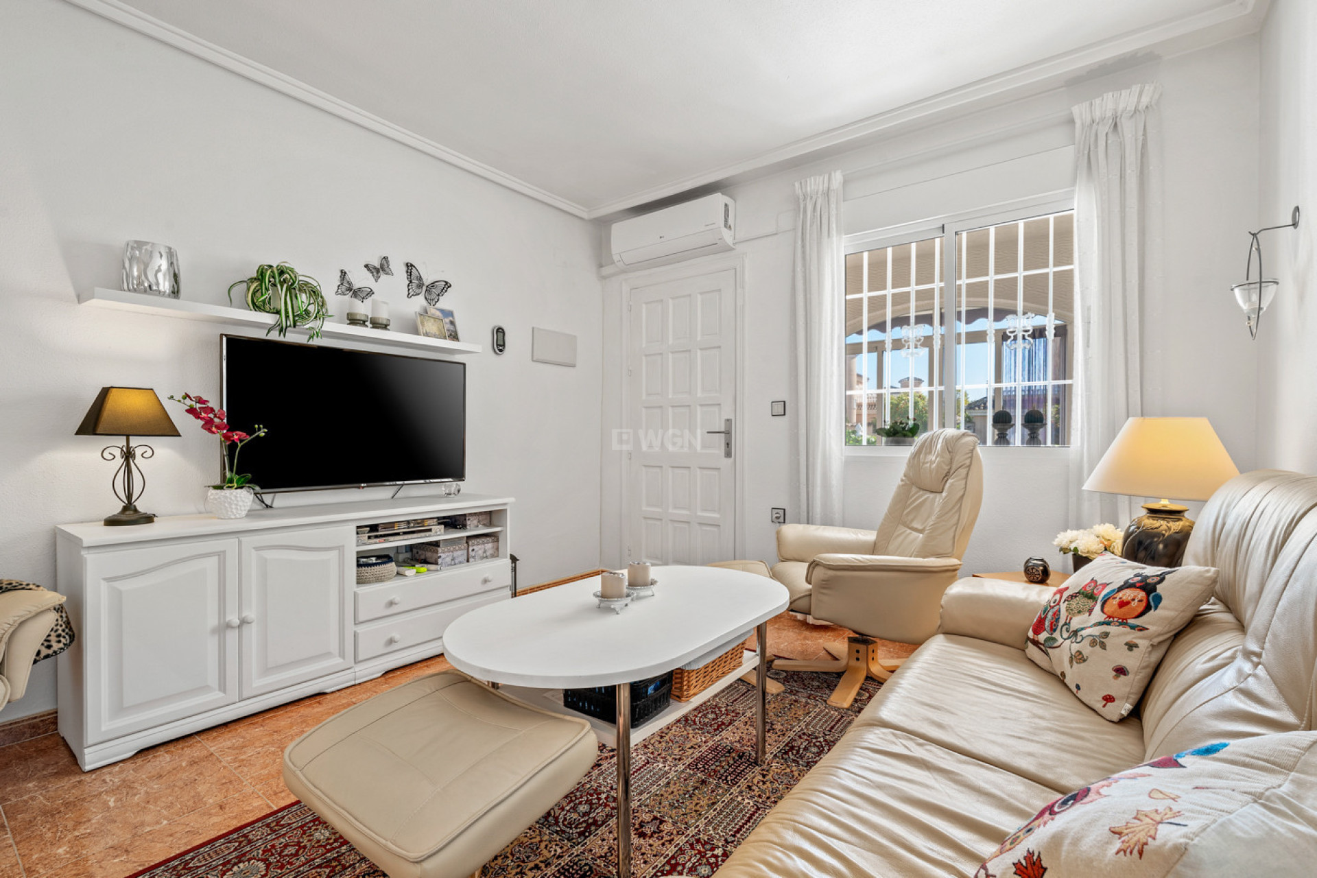 Resale - Villa - La Marina - Costa Blanca