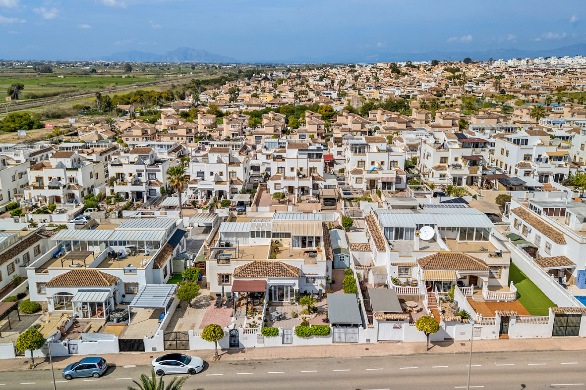 Resale - Villa - La Marina - Costa Blanca