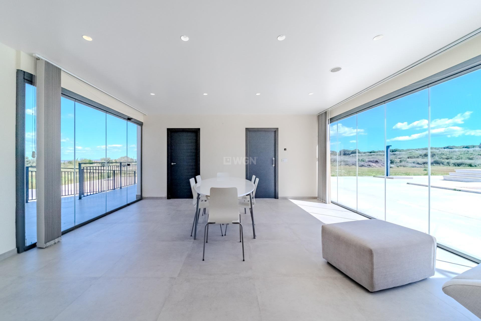 Resale - Villa - La Marina