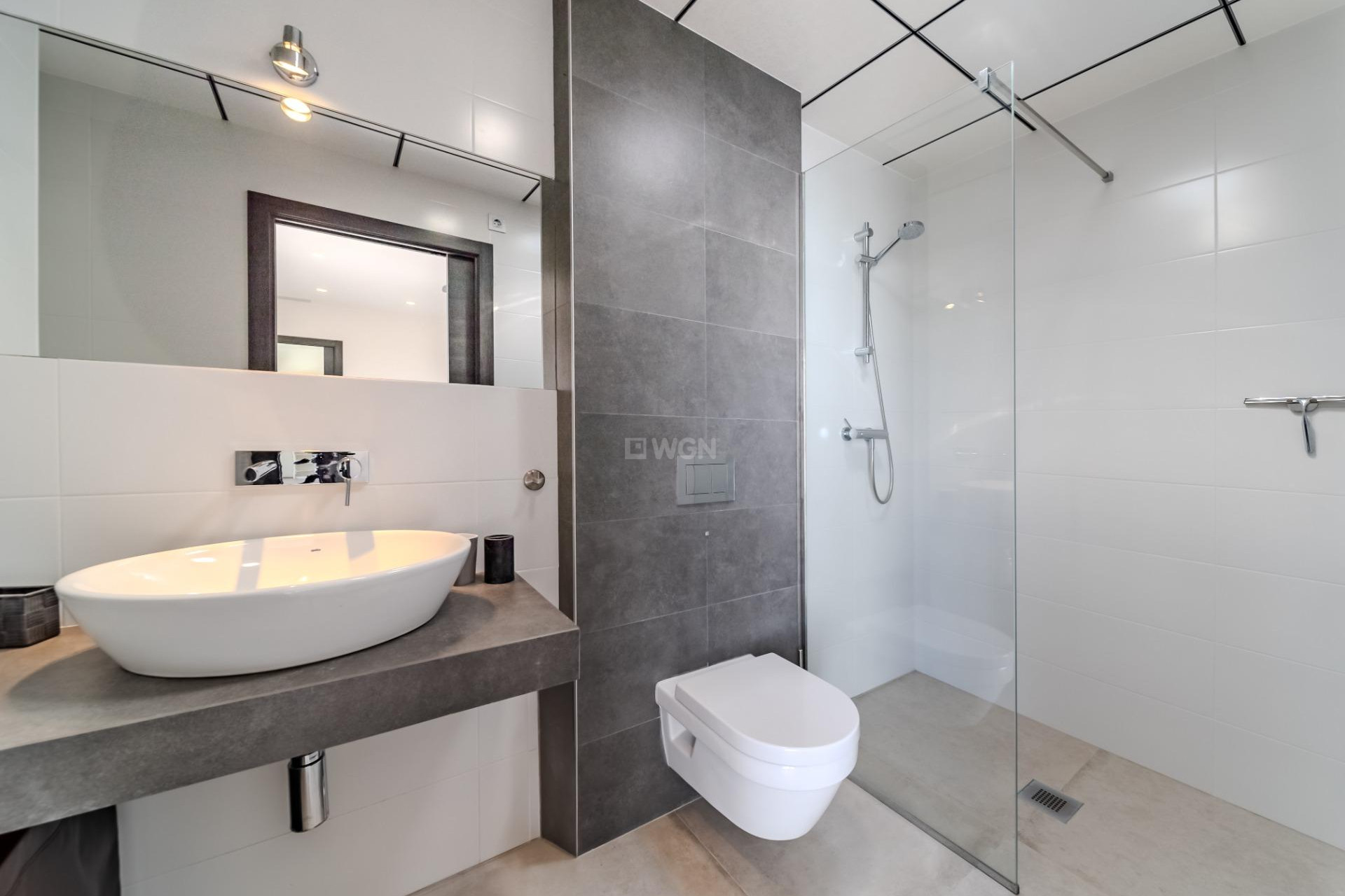 Resale - Villa - La Marina