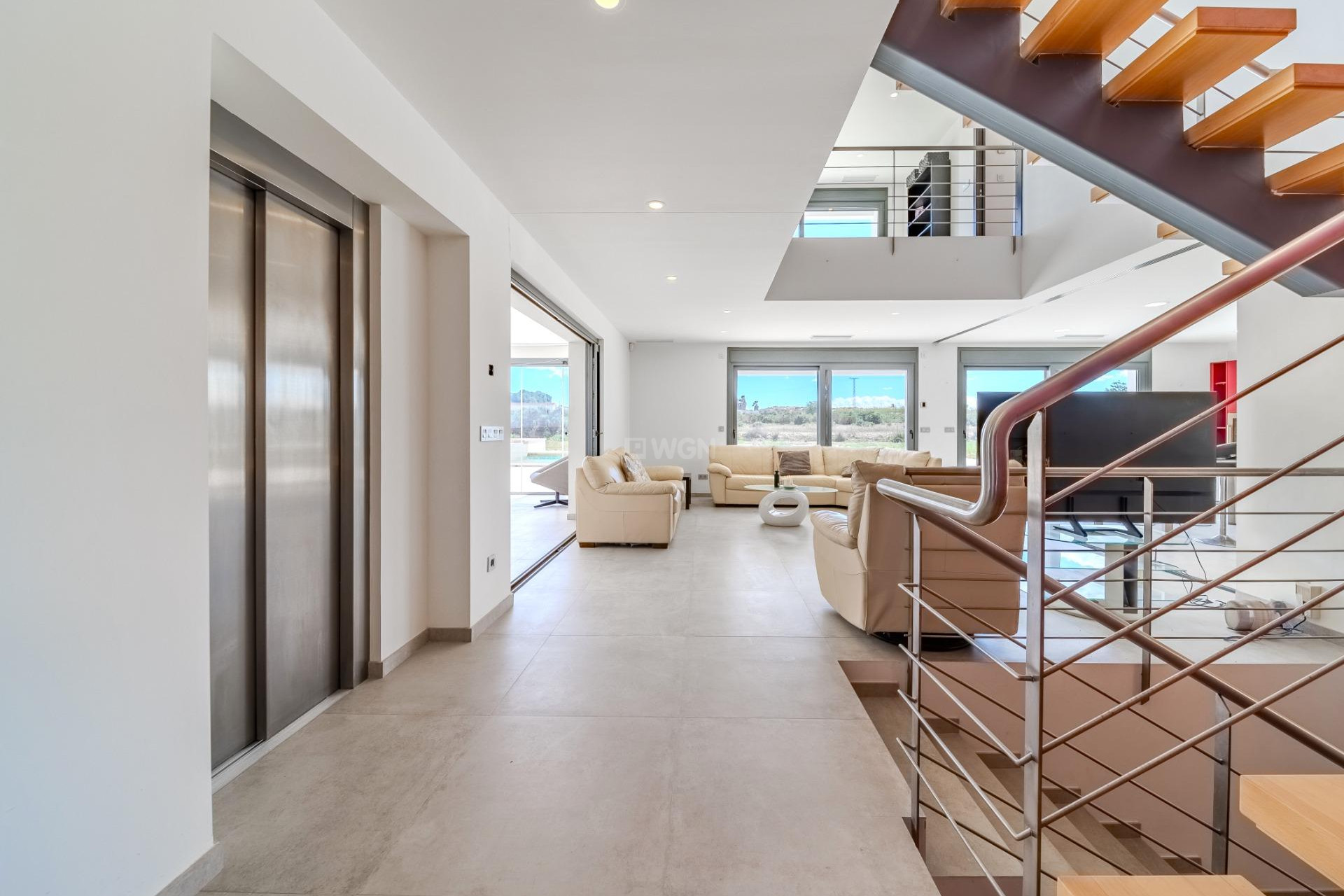 Resale - Villa - La Marina