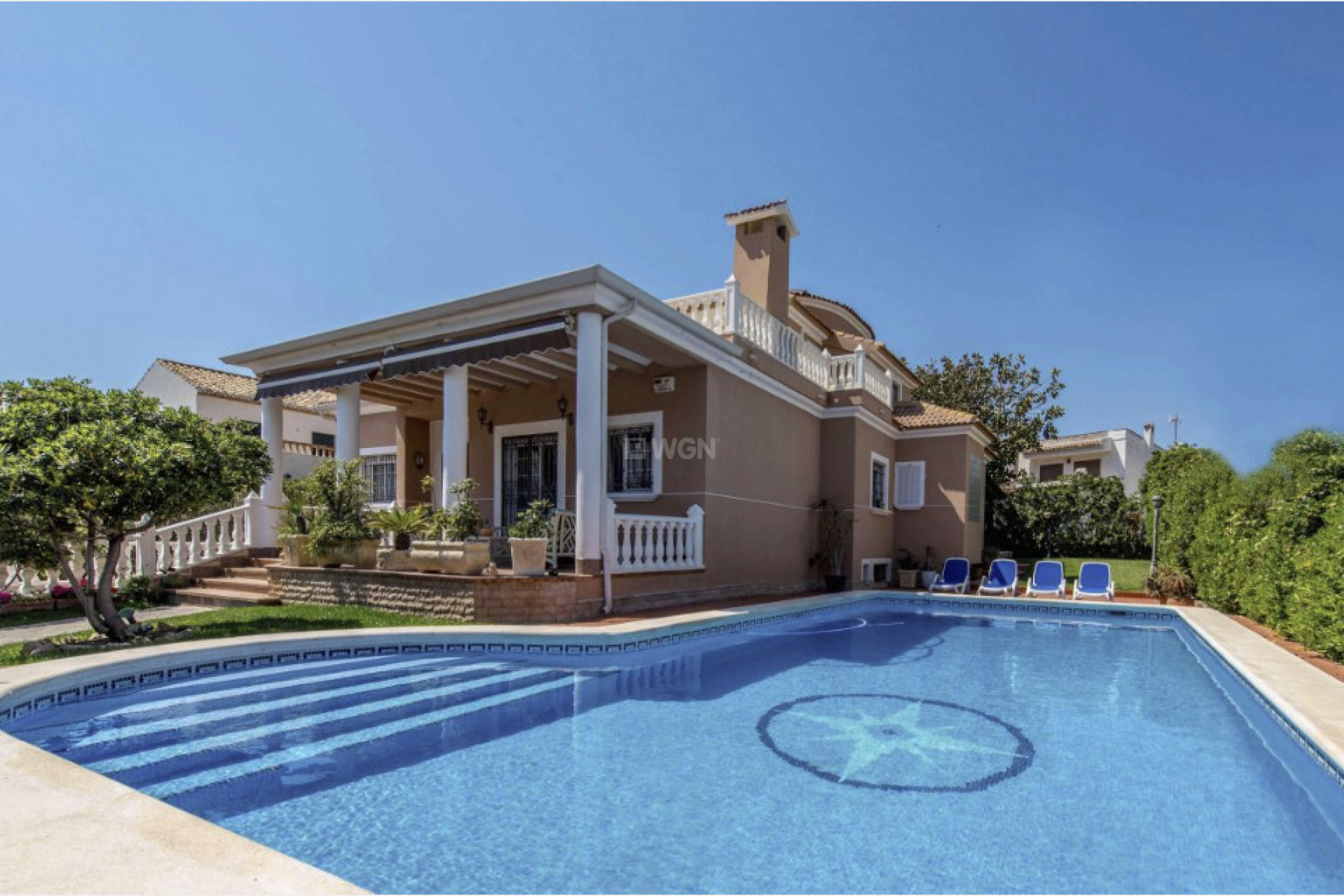 Resale - Villa - La Mata - Costa Blanca