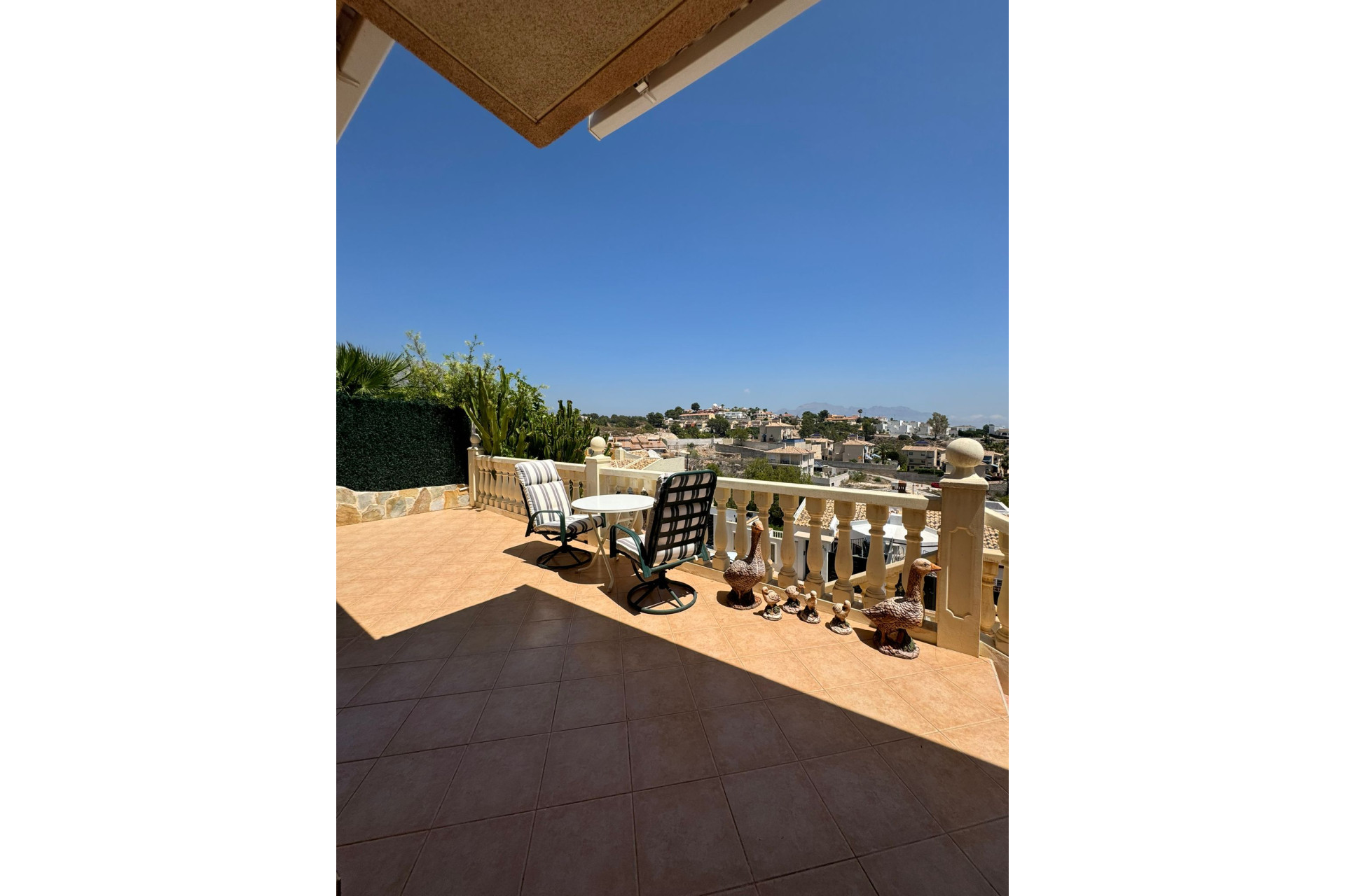 Resale - Villa - La Nucía - Costa Blanca