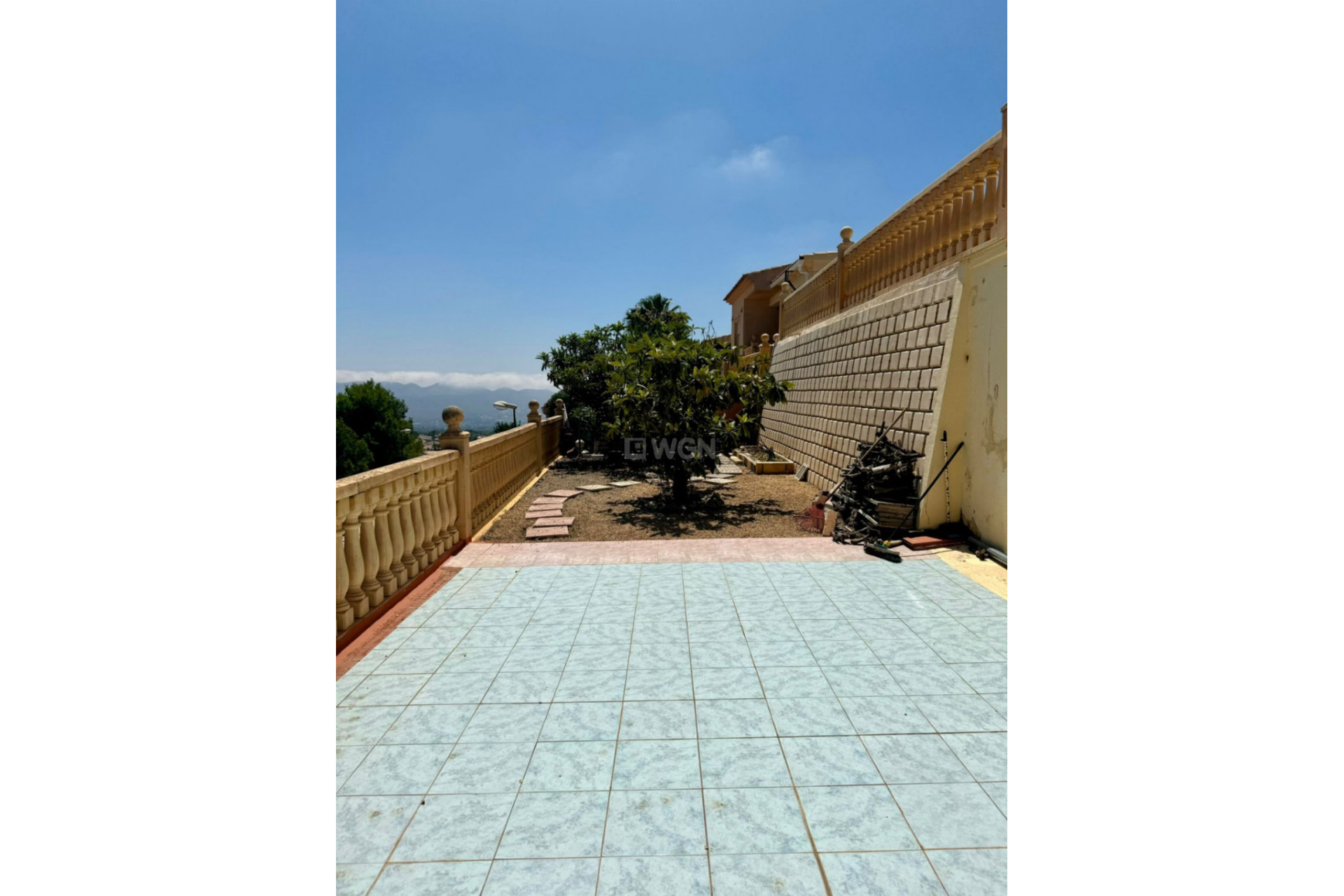 Resale - Villa - La Nucía - Costa Blanca