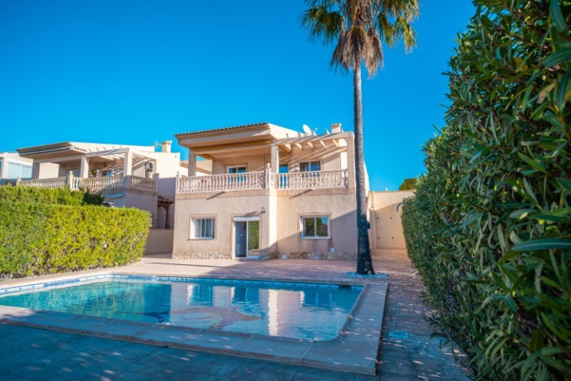 Resale - Villa - La Nucía - Costa Blanca