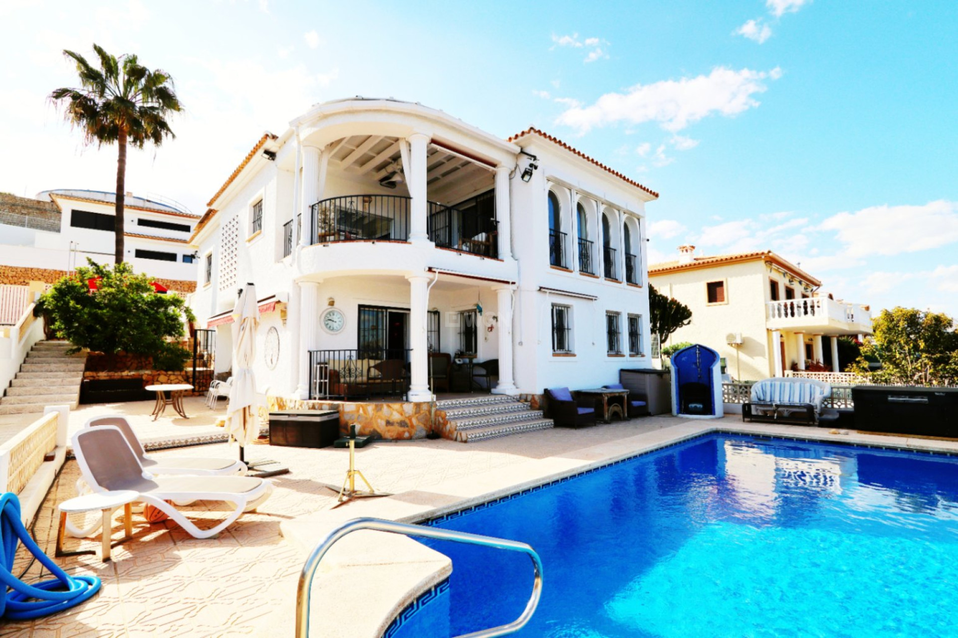 Resale - Villa - La Nucía - Costa Blanca