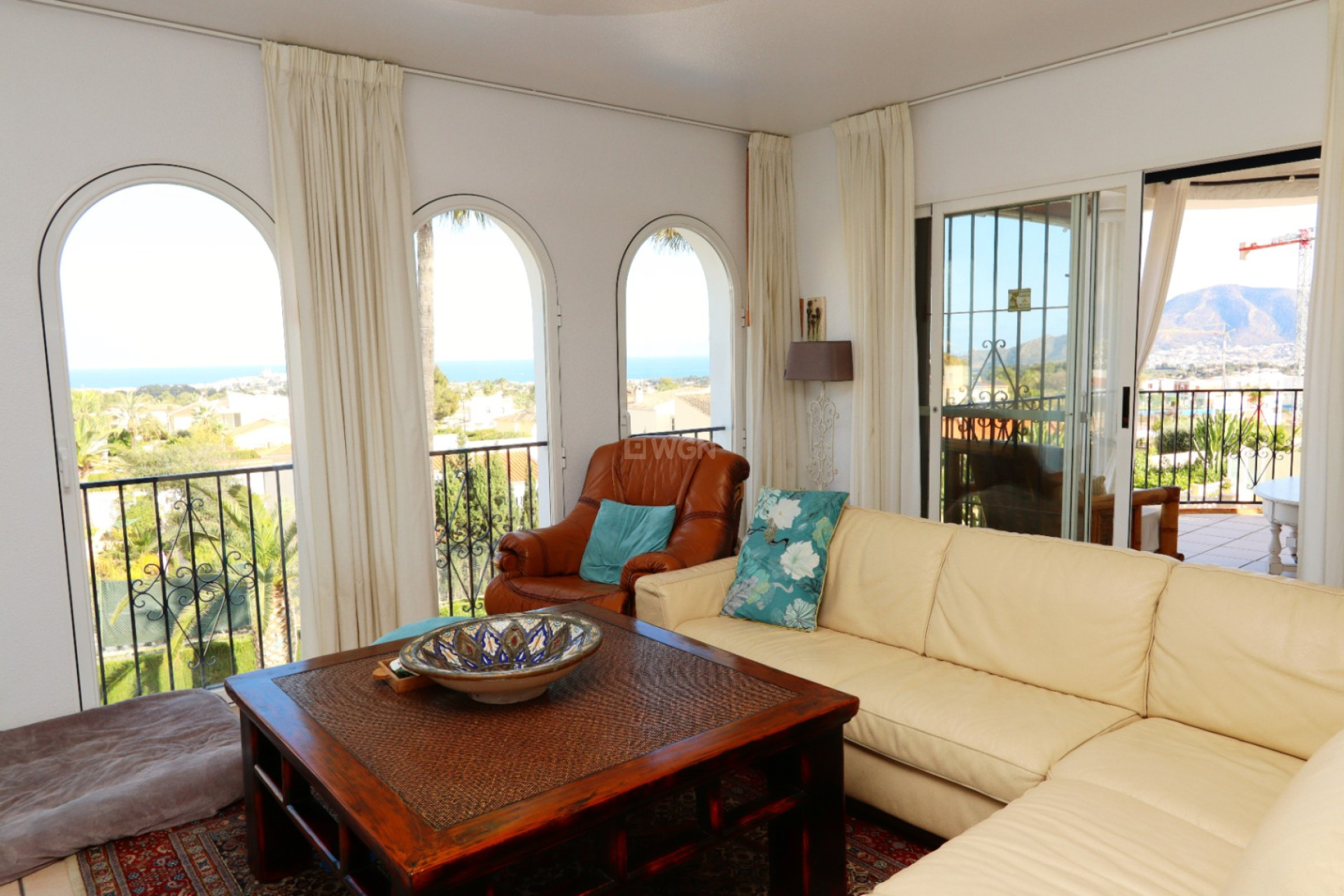 Resale - Villa - La Nucía - Costa Blanca