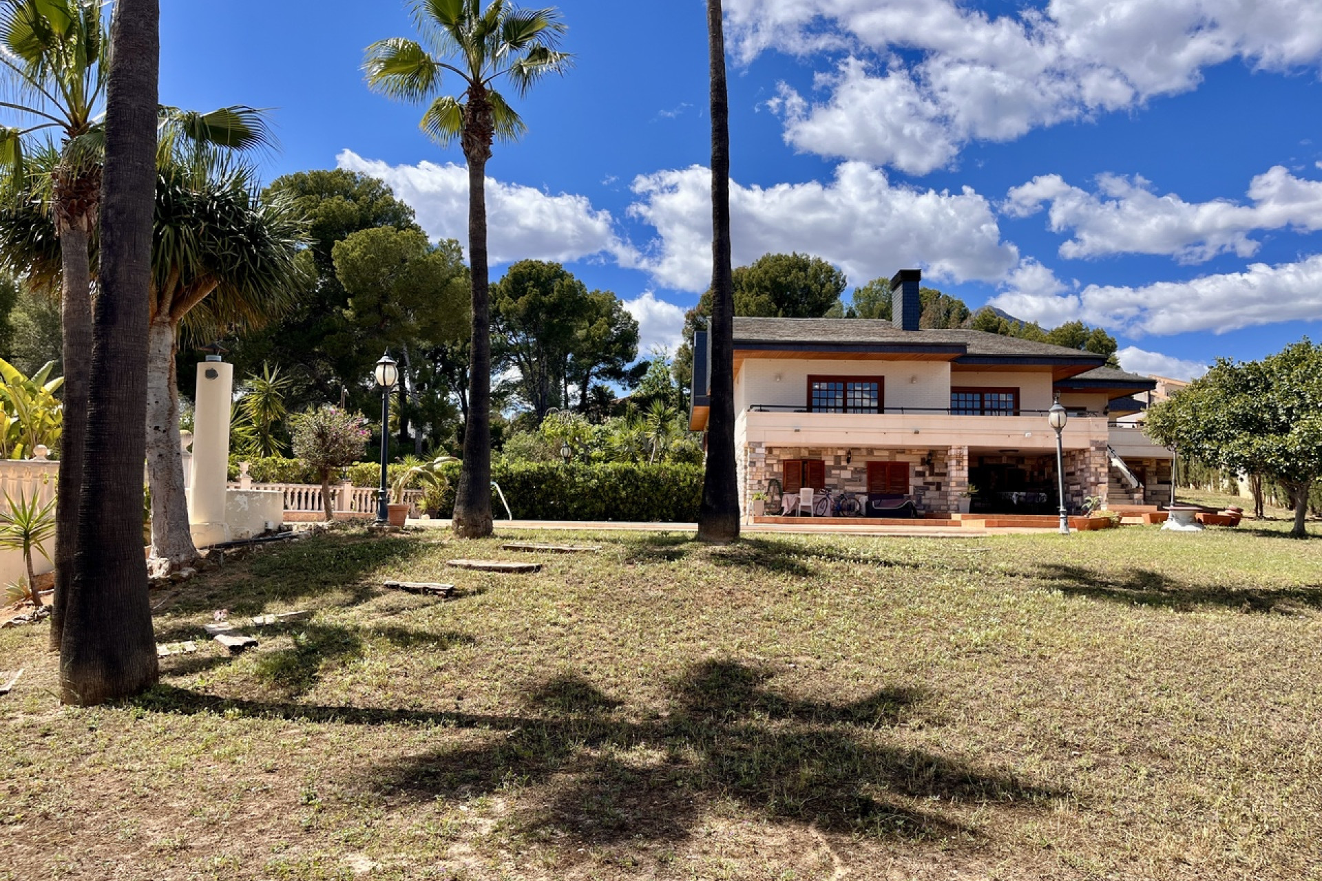Resale - Villa - La Nucía - Costa Blanca