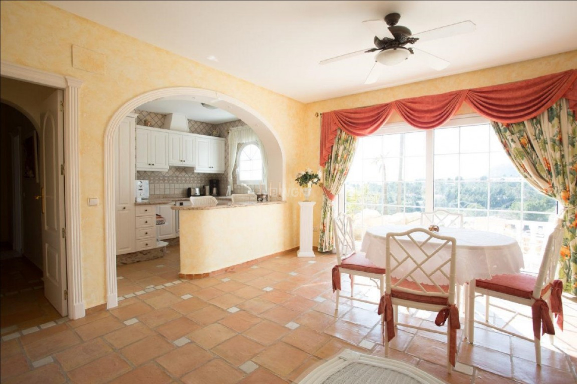 Resale - Villa - La Nucía - Costa Blanca