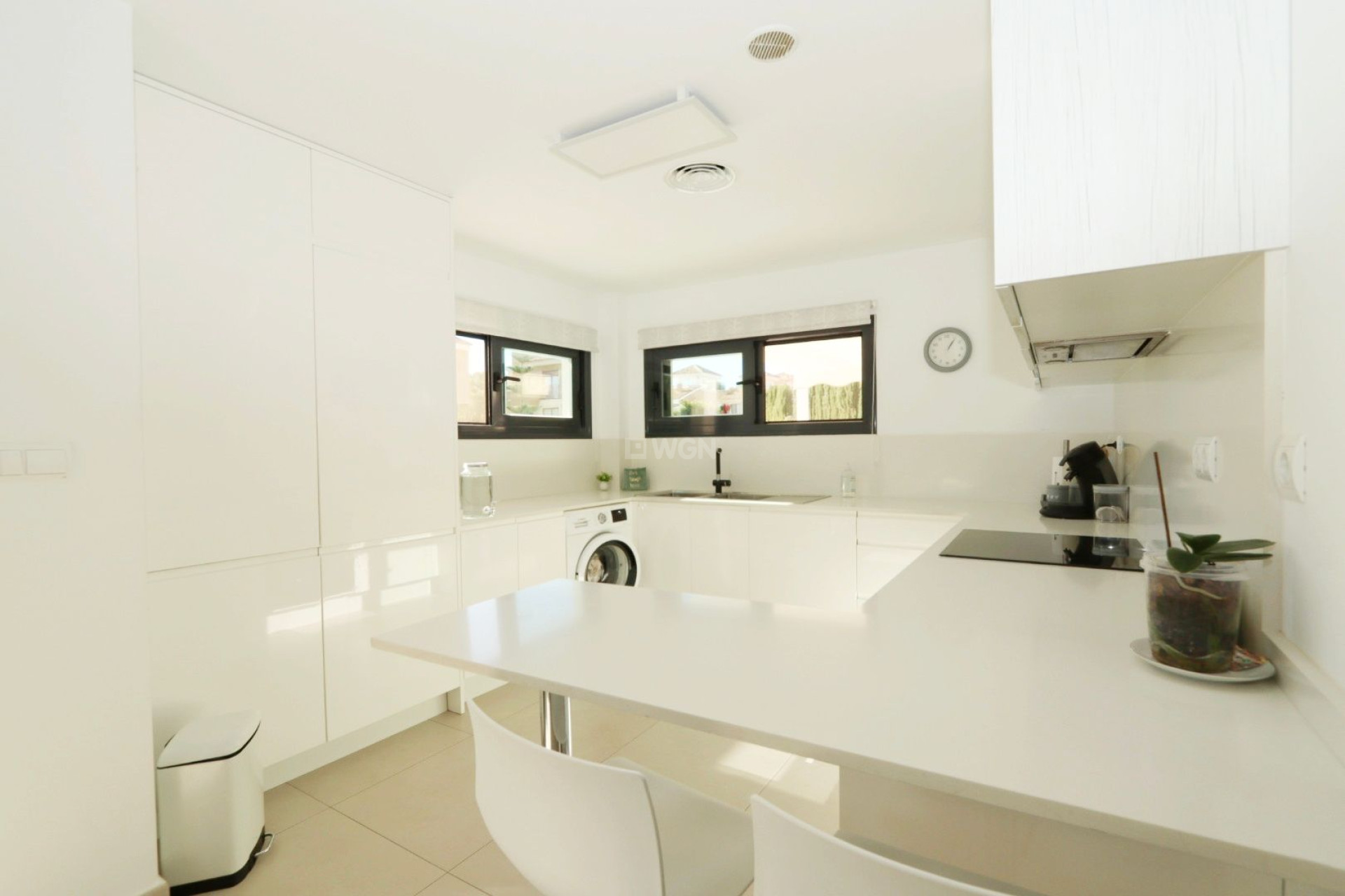 Resale - Villa - La Nucía - Costa Blanca