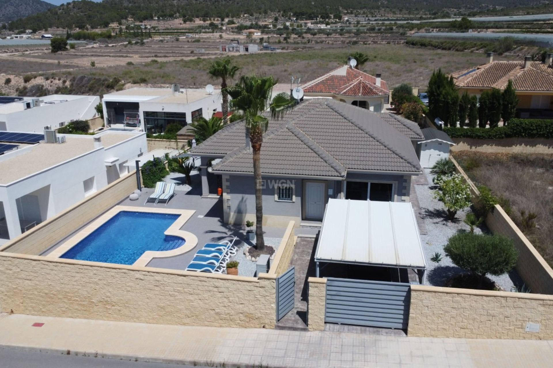 Resale - Villa - La Romana - Inland