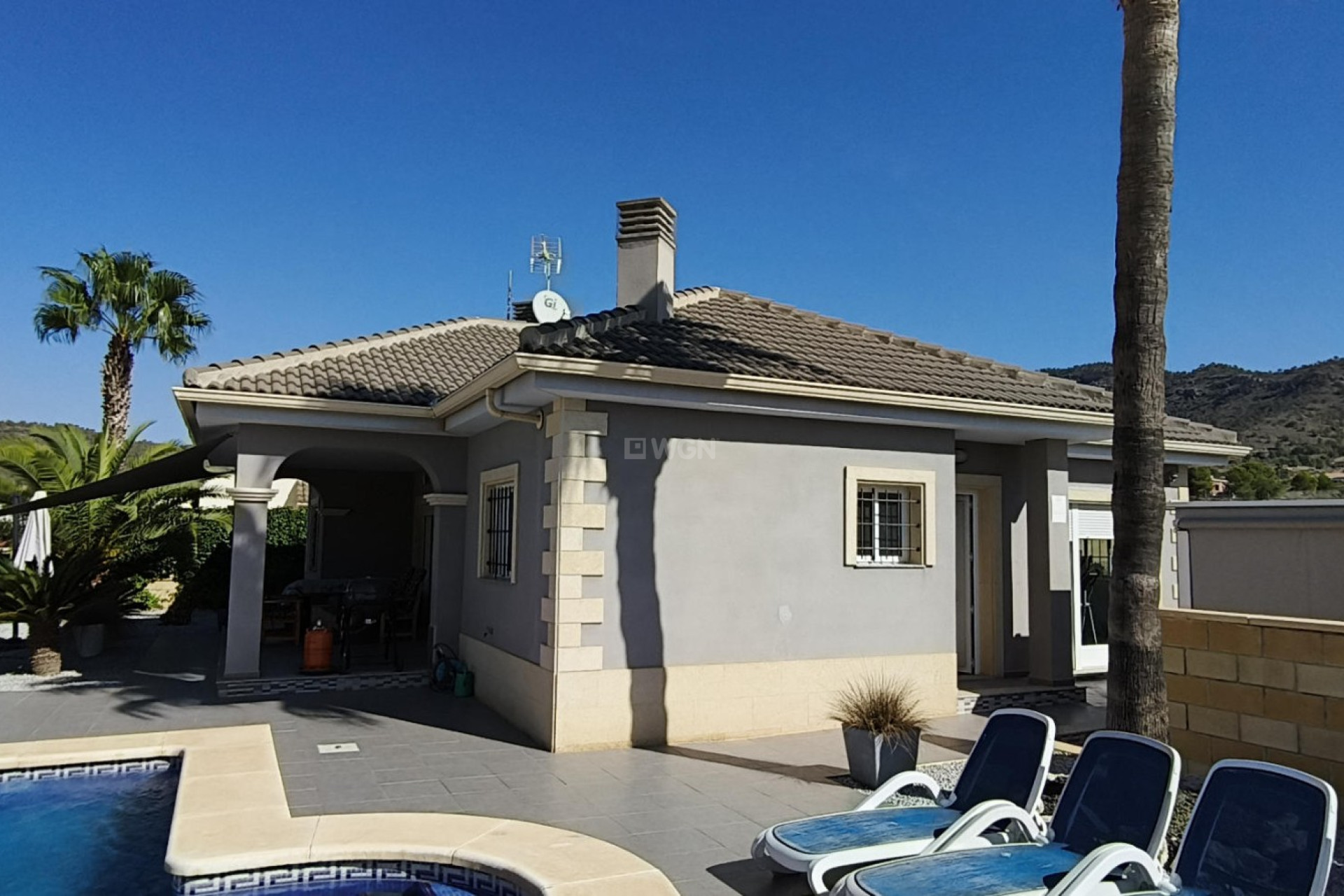 Resale - Villa - La Romana - Inland