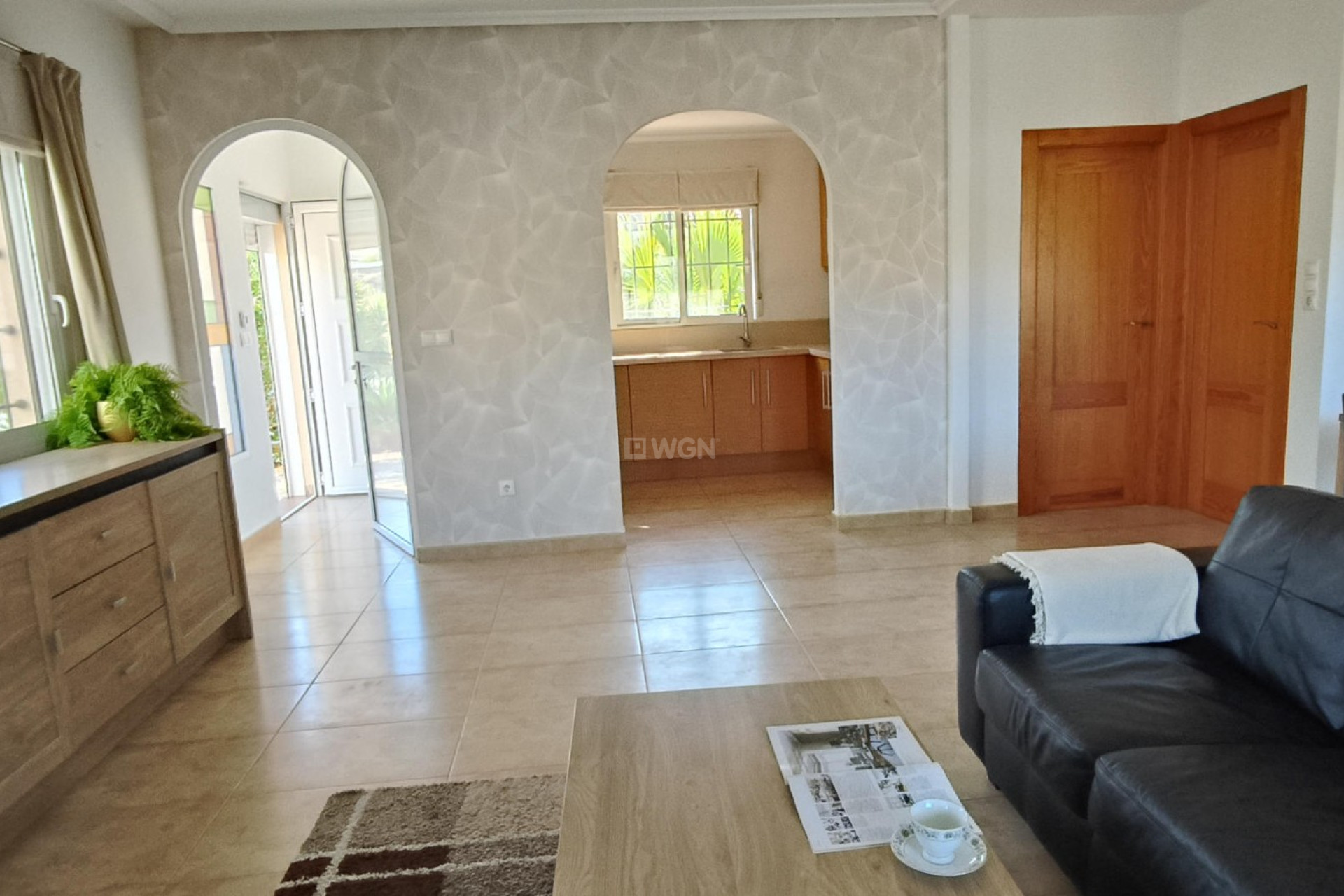 Resale - Villa - La Romana - Inland